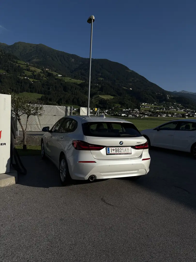 BMW 116 116 d Advantage Weiß - 2