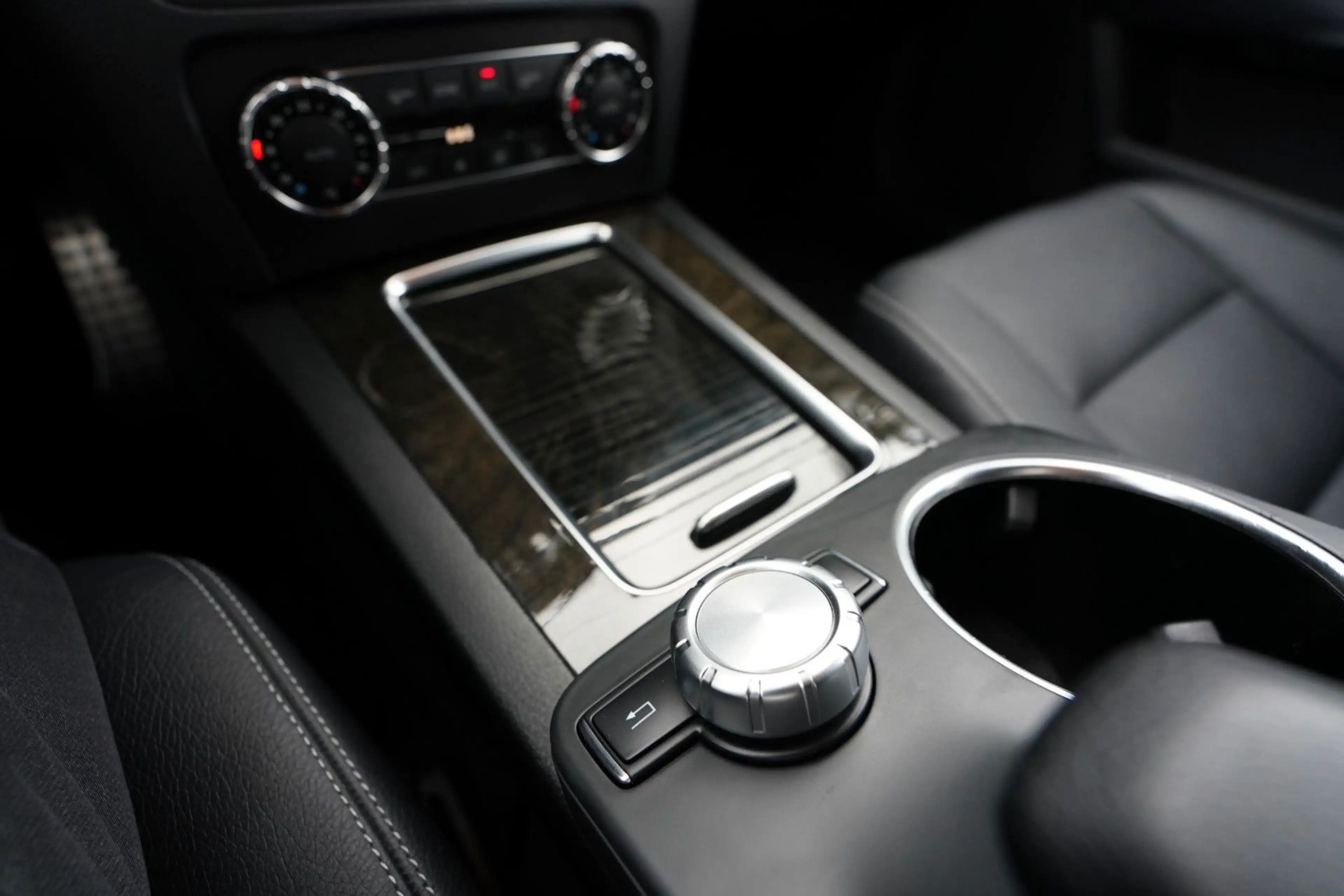 Mercedes-Benz GLK 350 CDI BE 4Matic*AMG*Leder*Kamera*AHK*20".. — photo 15