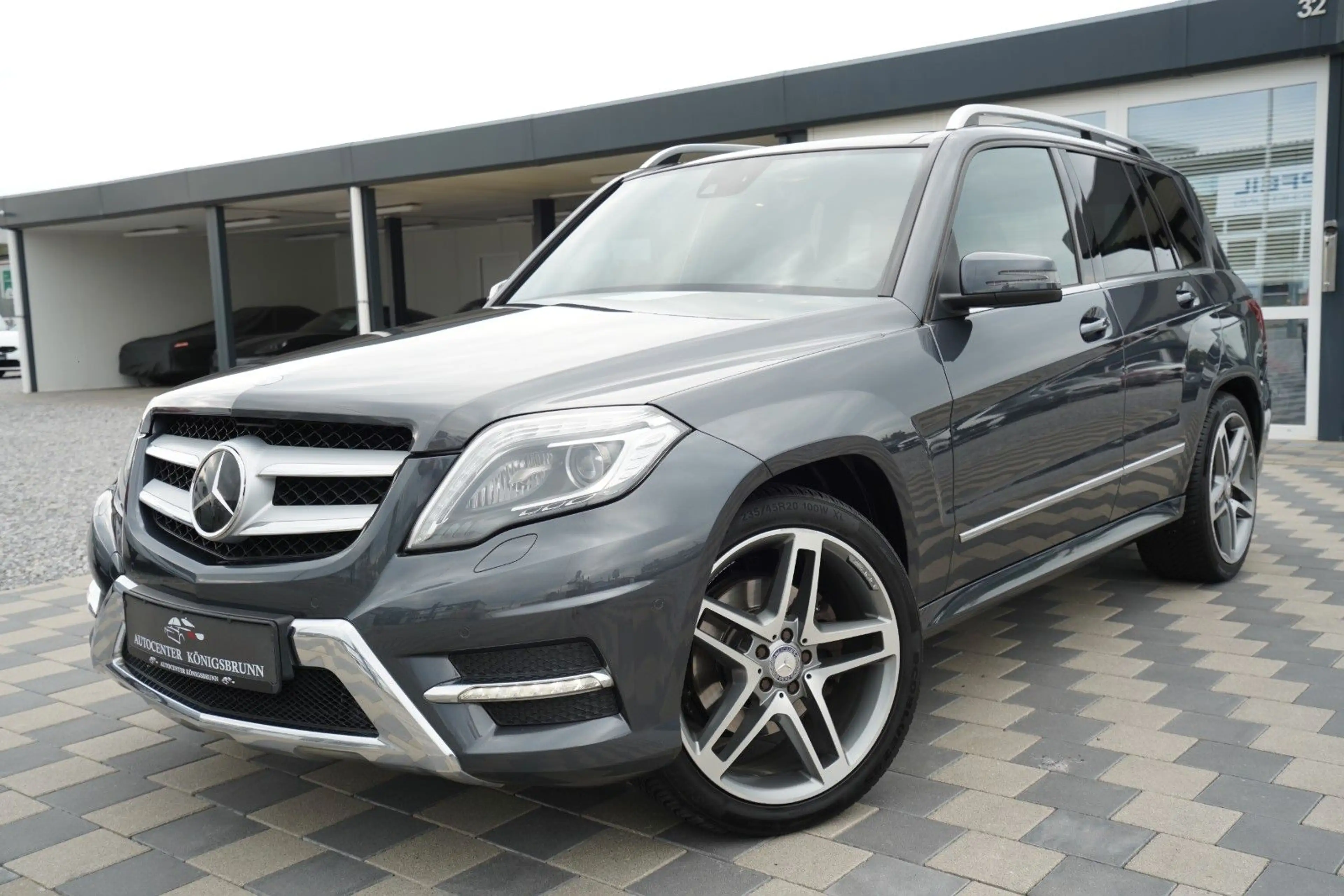 Mercedes-Benz GLK 350 CDI BE 4Matic*AMG*Leder*Kamera*AHK*20"..