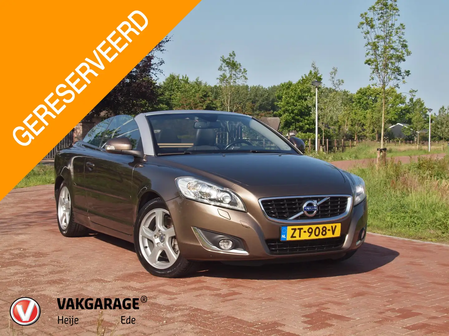 Volvo C70 Convertible 2.5 T5 Summum | Hardtop | Cruise Contr Bruin - 1