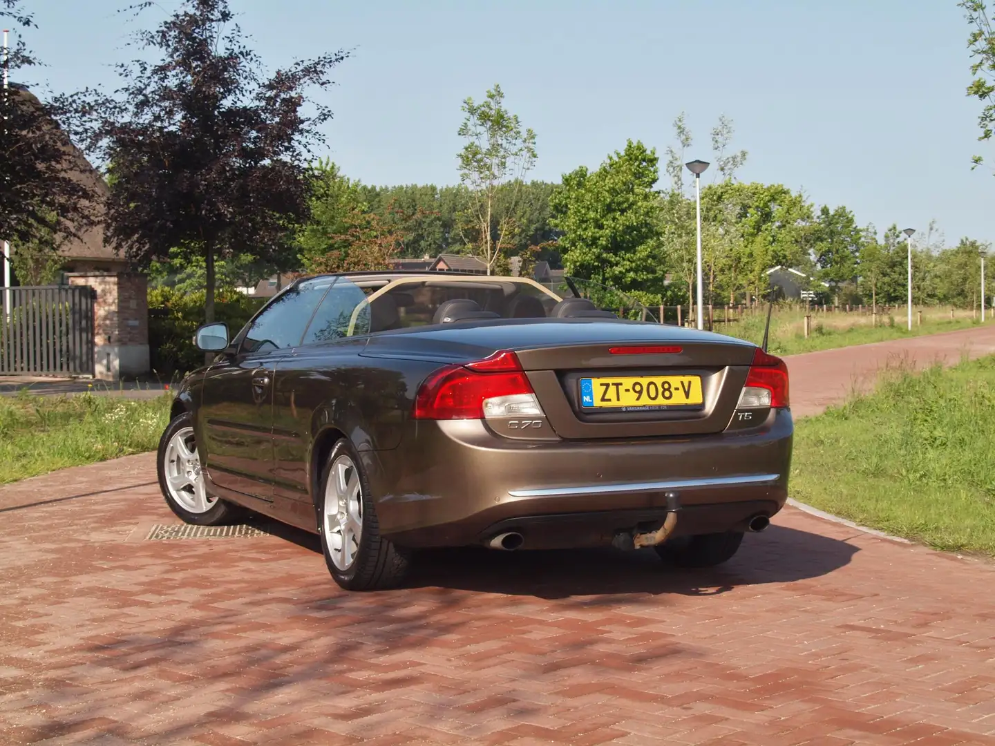 Volvo C70 Convertible 2.5 T5 Summum | Hardtop | Cruise Contr Brun - 2