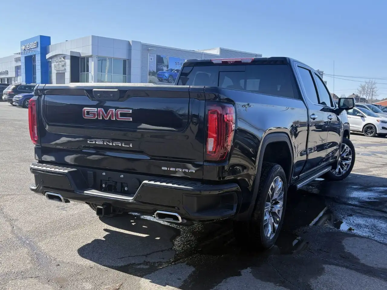 GMC Sierra 1500 снимка GMC Sierra 1500