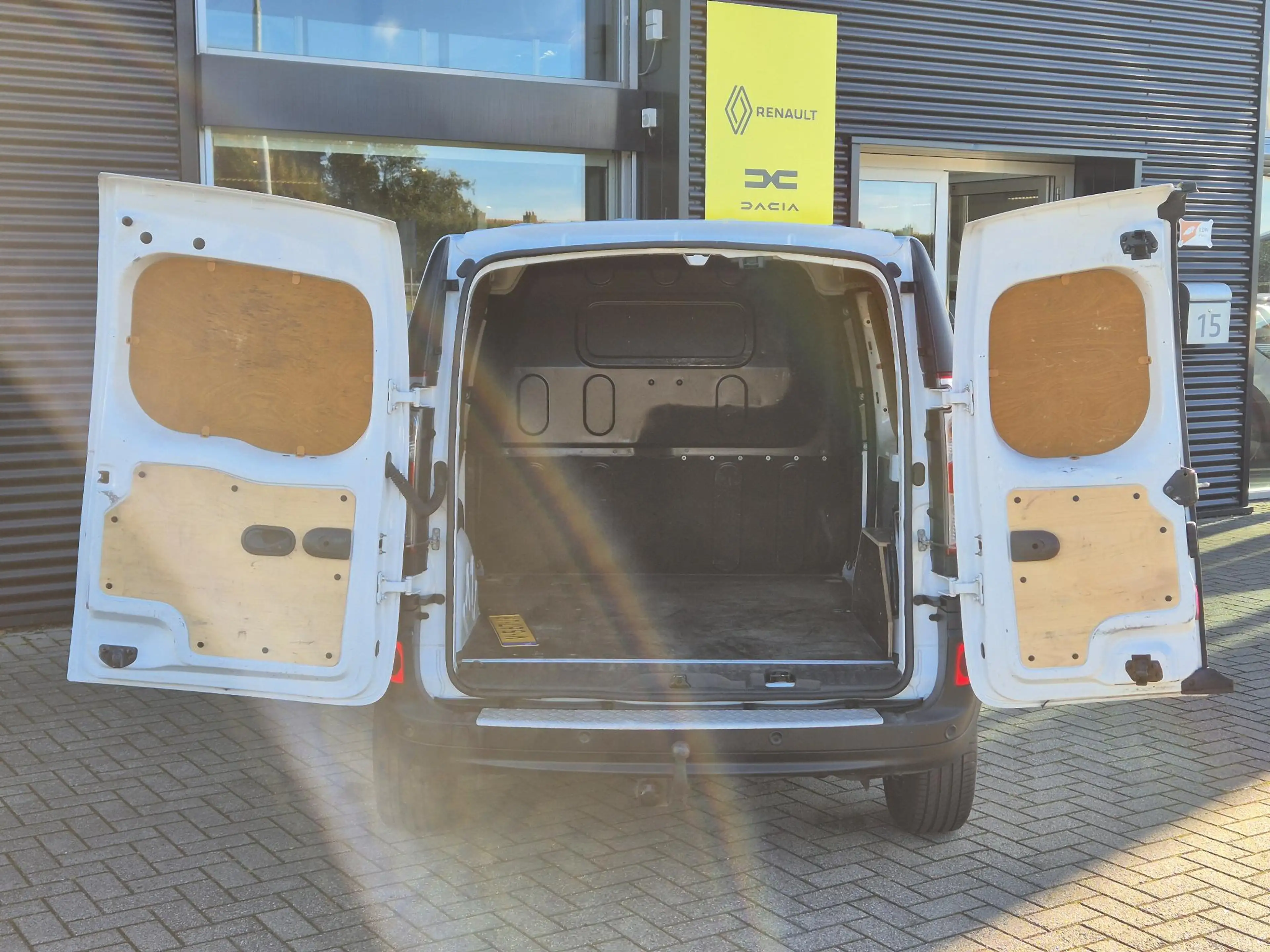 Renault Kangoo 1.5 dCi 90 Energy Luxe — photo 10