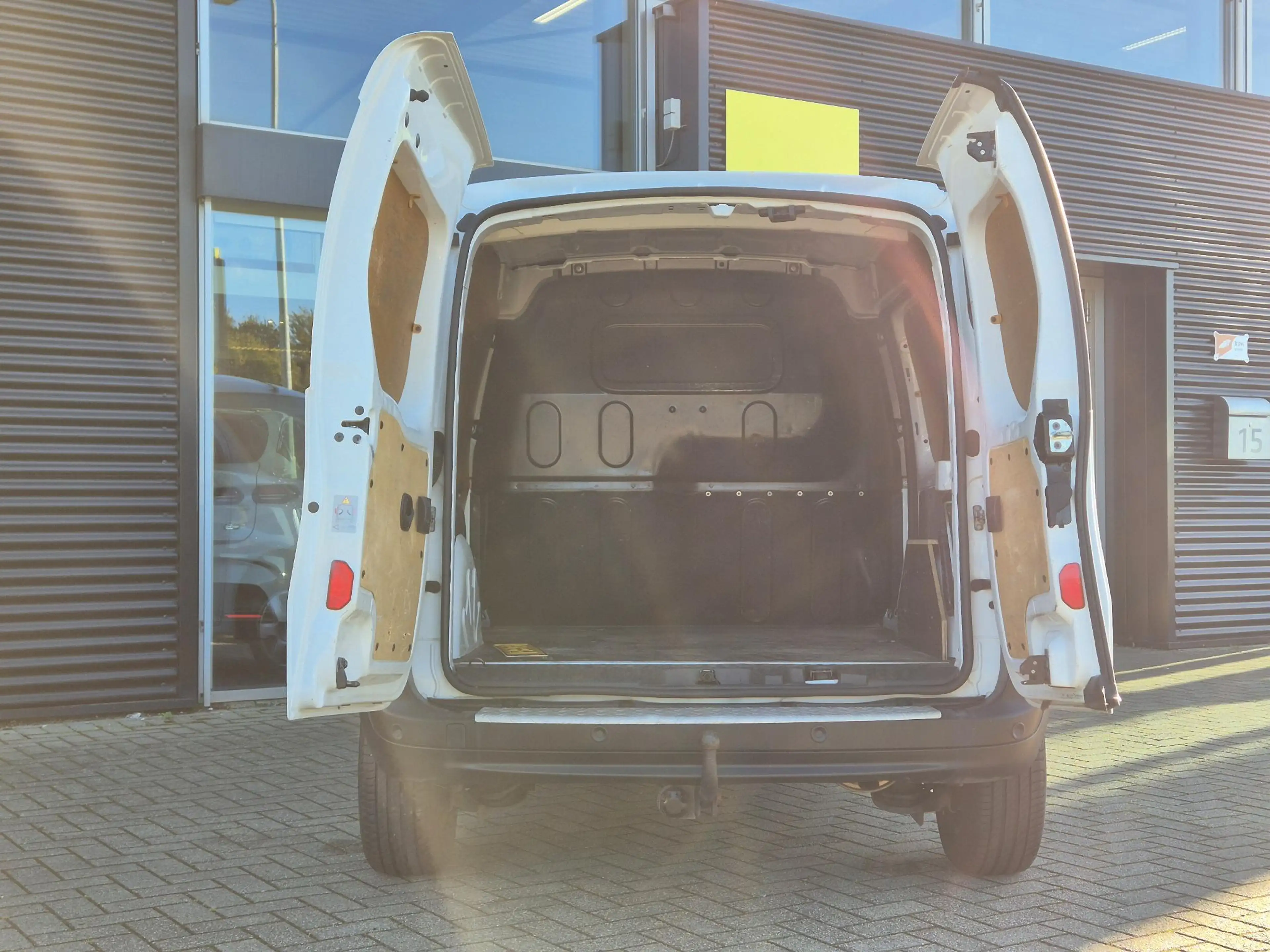 Renault Kangoo 1.5 dCi 90 Energy Luxe — photo 9