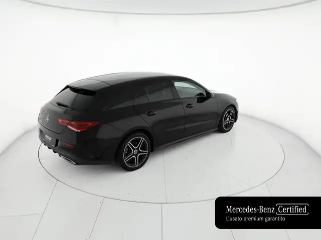 Mercedes-Benz Cla view 4