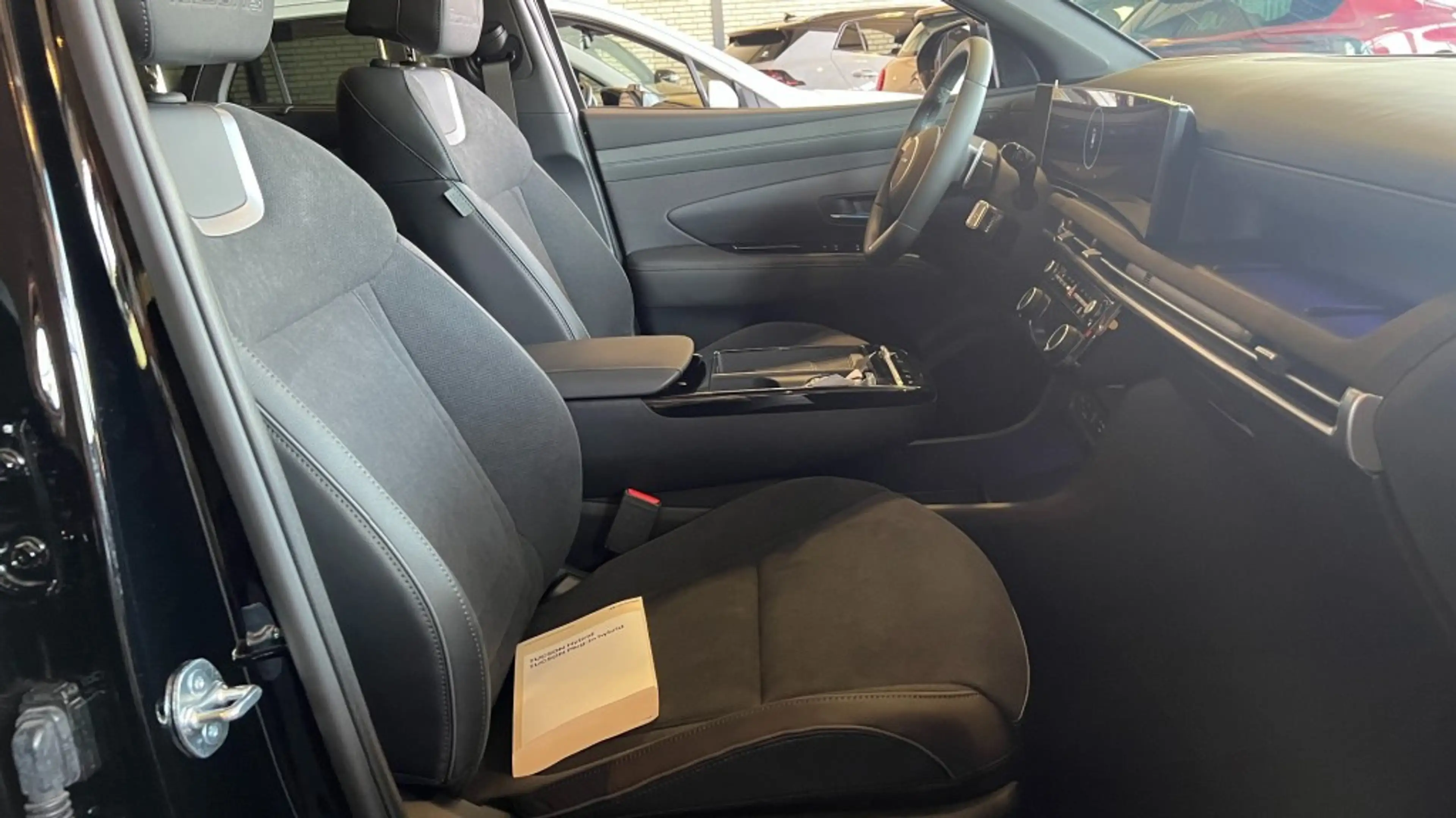 Hyundai TUCSON 1.6 T-GDI HEV 20 jAAR TUCSON UITVOERING !!! 158 KW — photo 32