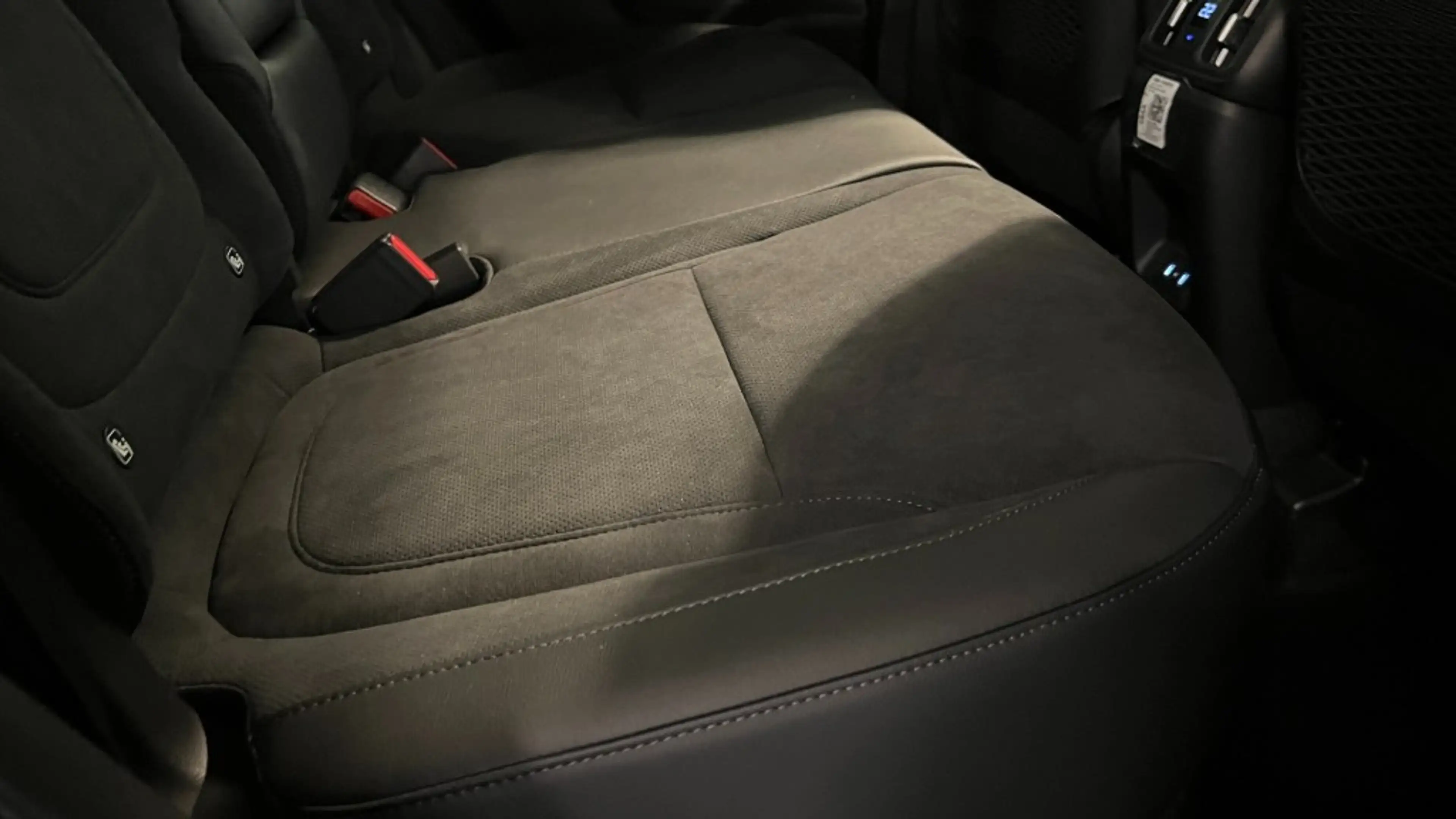 Hyundai TUCSON 1.6 T-GDI HEV 20 jAAR TUCSON UITVOERING !!! 158 KW — photo 36
