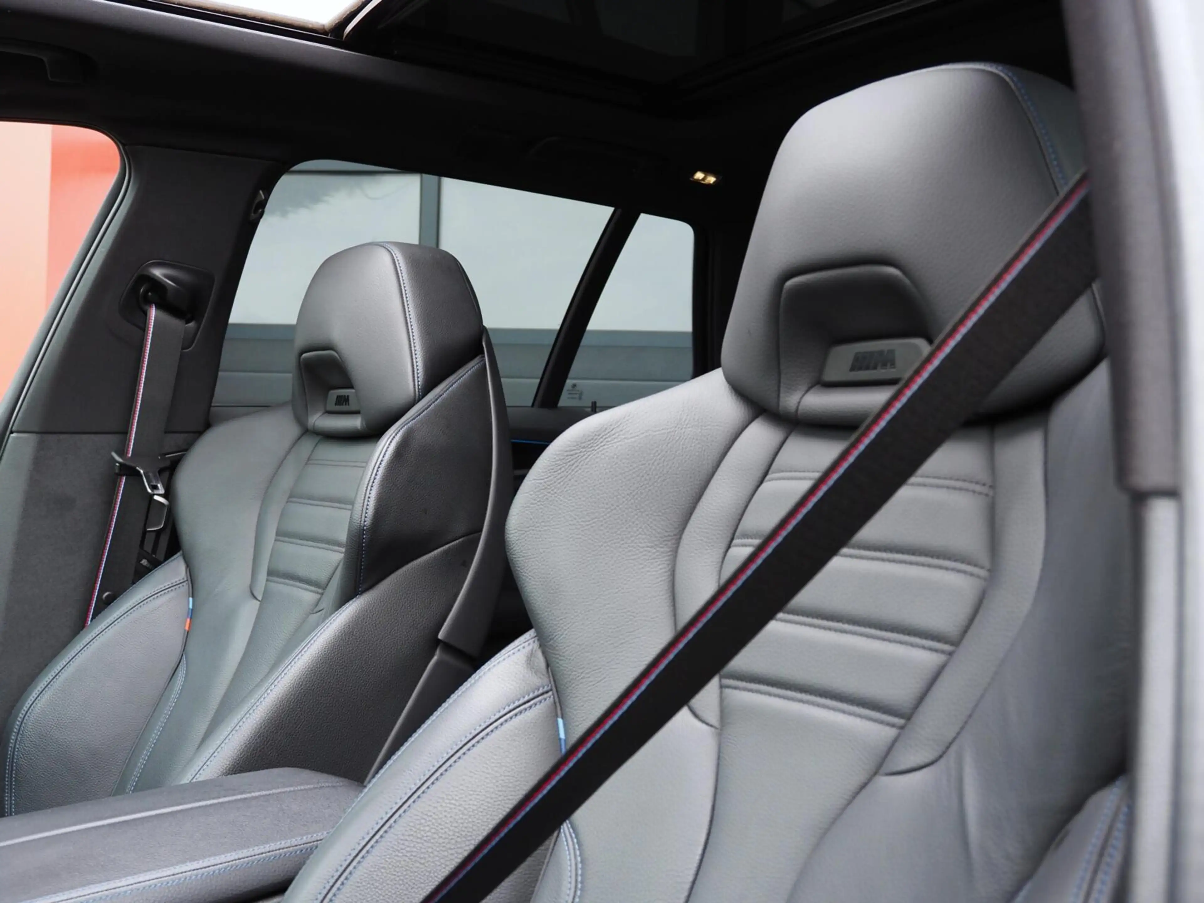BMW 530 5-serie Touring 530e M-Sport | 530e M-Sport | Lase — photo 5