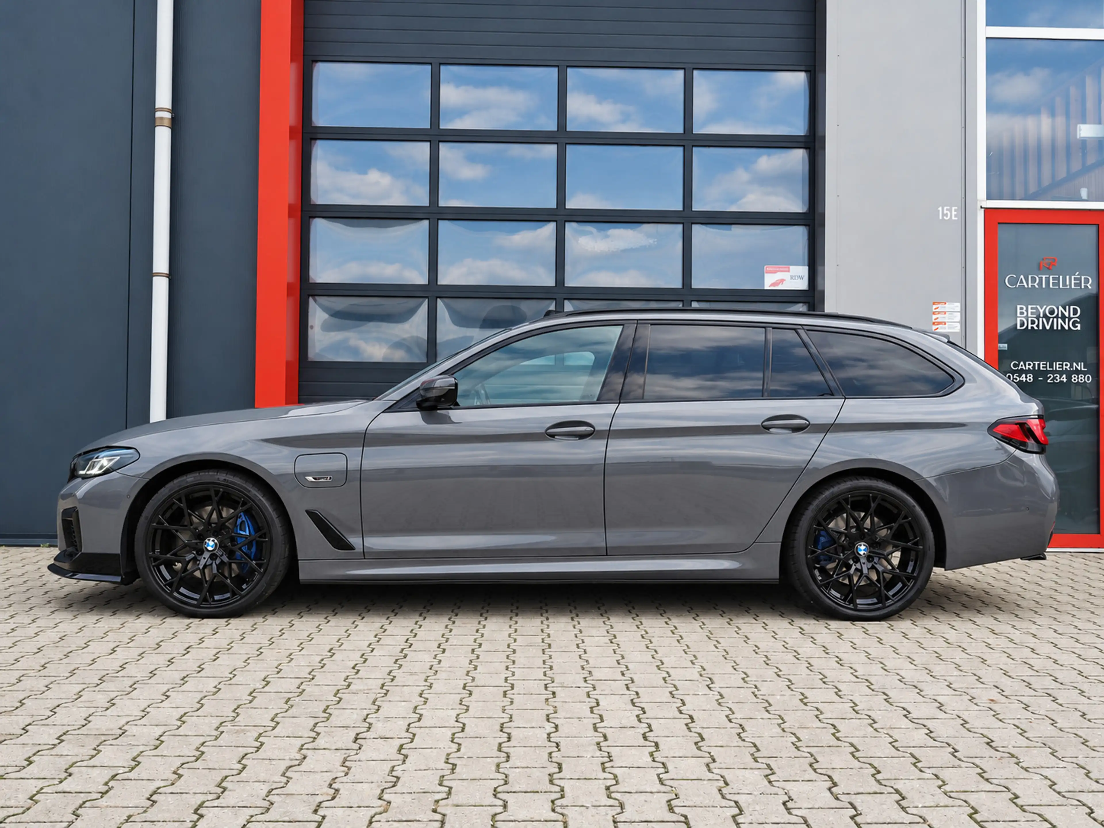 BMW 530 5-serie Touring 530e M-Sport | 530e M-Sport | Lase — photo 9