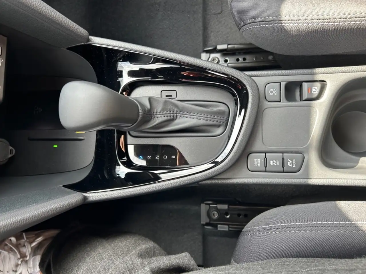 Toyota Yaris Cross 1,5l Hybrid Teamplayer Technik NEUES MODELL!, миниатюра 21
