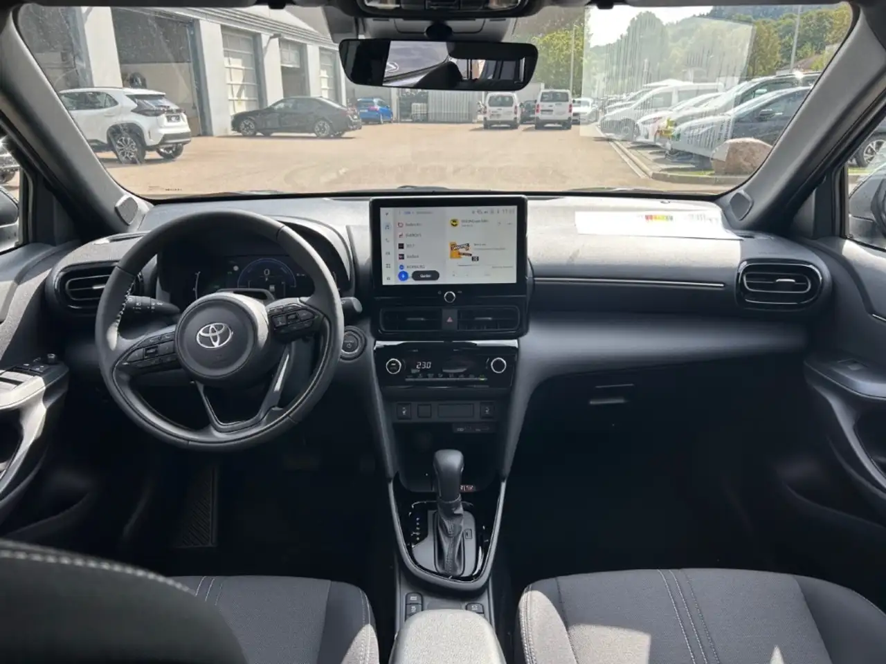 Toyota Yaris Cross 1,5l Hybrid Teamplayer Technik NEUES MODELL!, миниатюра 13