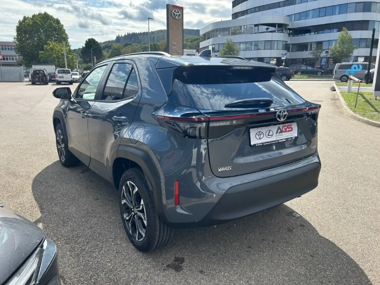 Toyota Yaris Cross 1,5l Hybrid Teamplayer Technik NEUES MODELL!, миниатюра 5