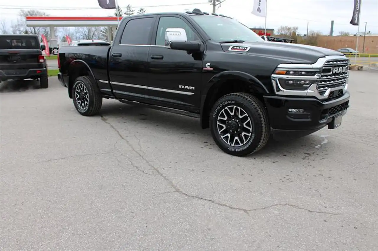 RAM 3500 снимка RAM 3500