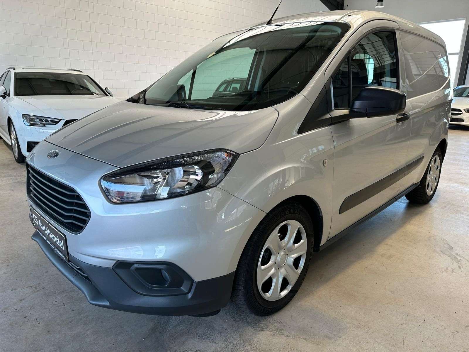 Second hand Ford Transit Courier 1.5