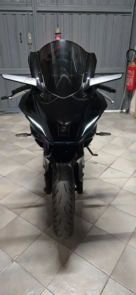 Yamaha YZF-R7