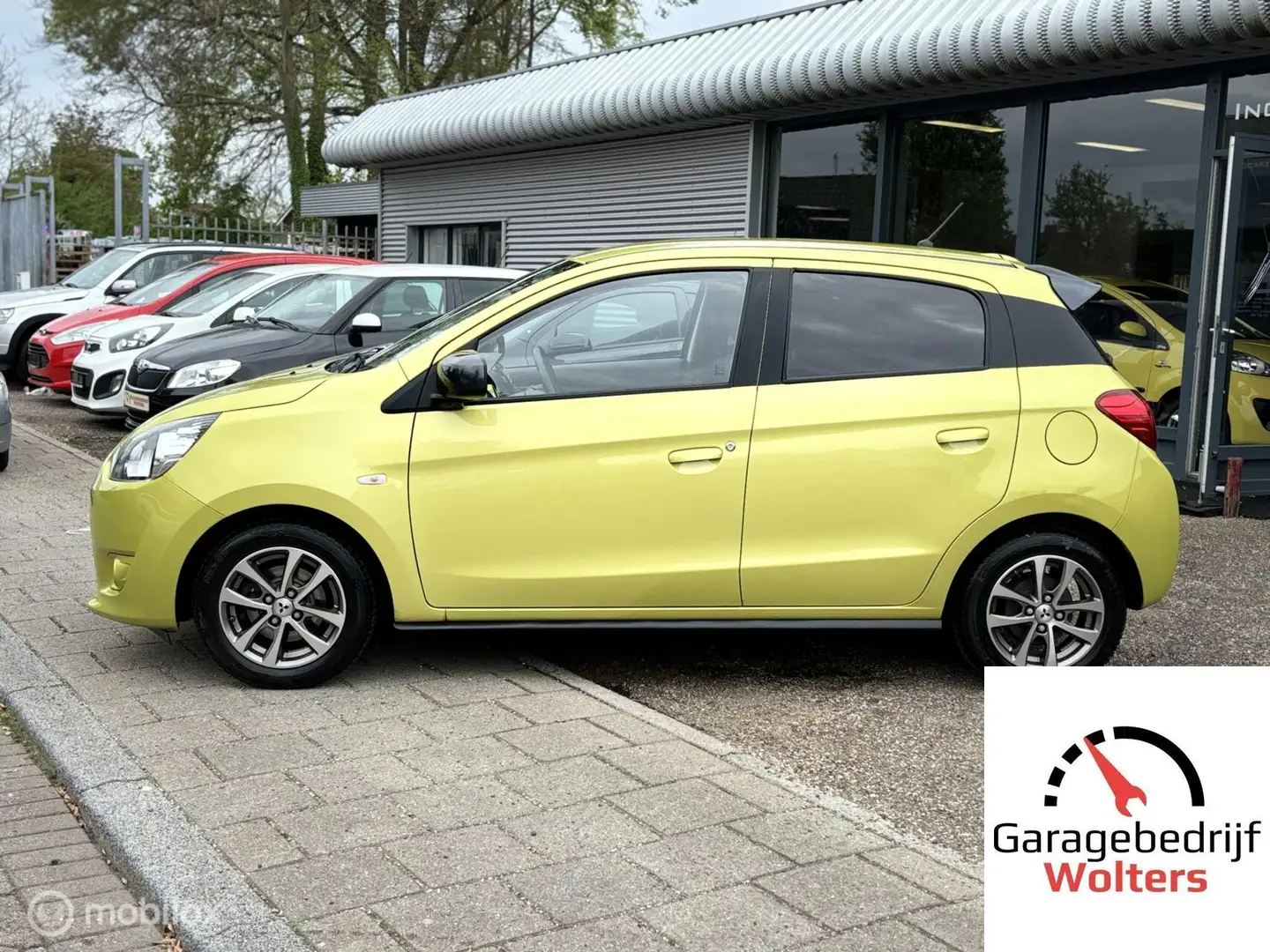 Mitsubishi Space Star 1.2 Instyle airco stoelverwarm. nw apk Zelená - 2