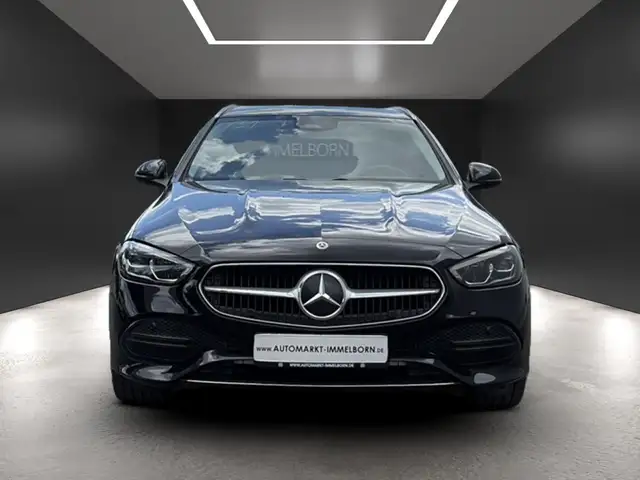 Mercedes-Benz C-Class view 8
