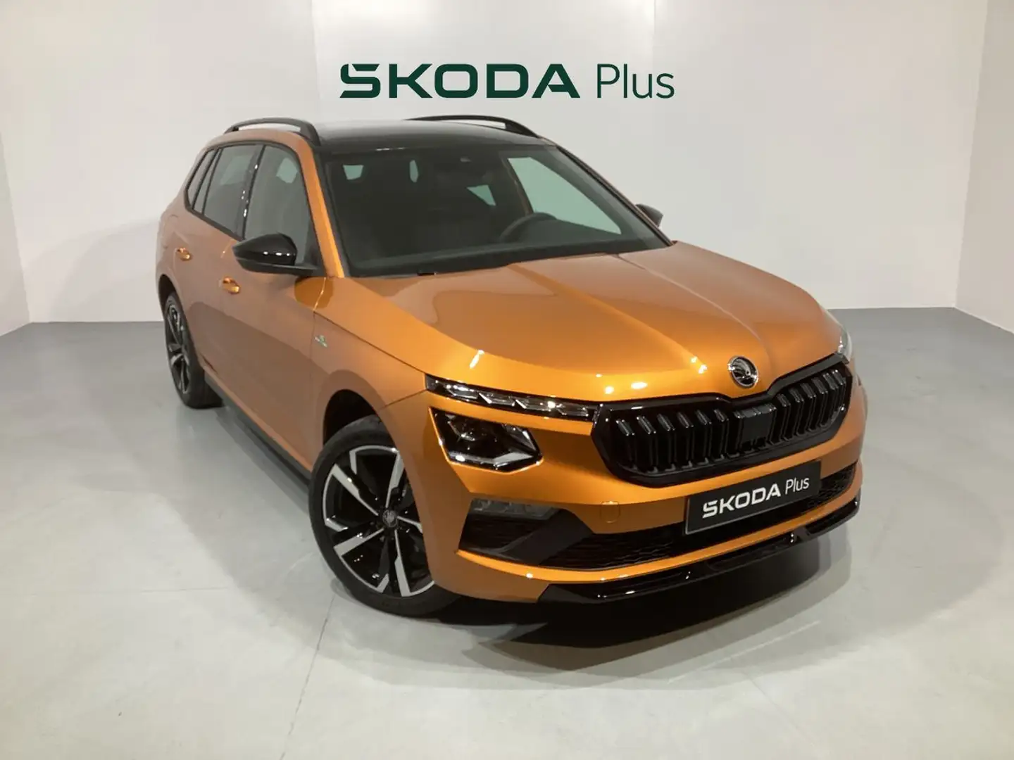 Skoda Kamiq 1.0 TSI Monte Carlo 85kW DSG7 Naranja - 1