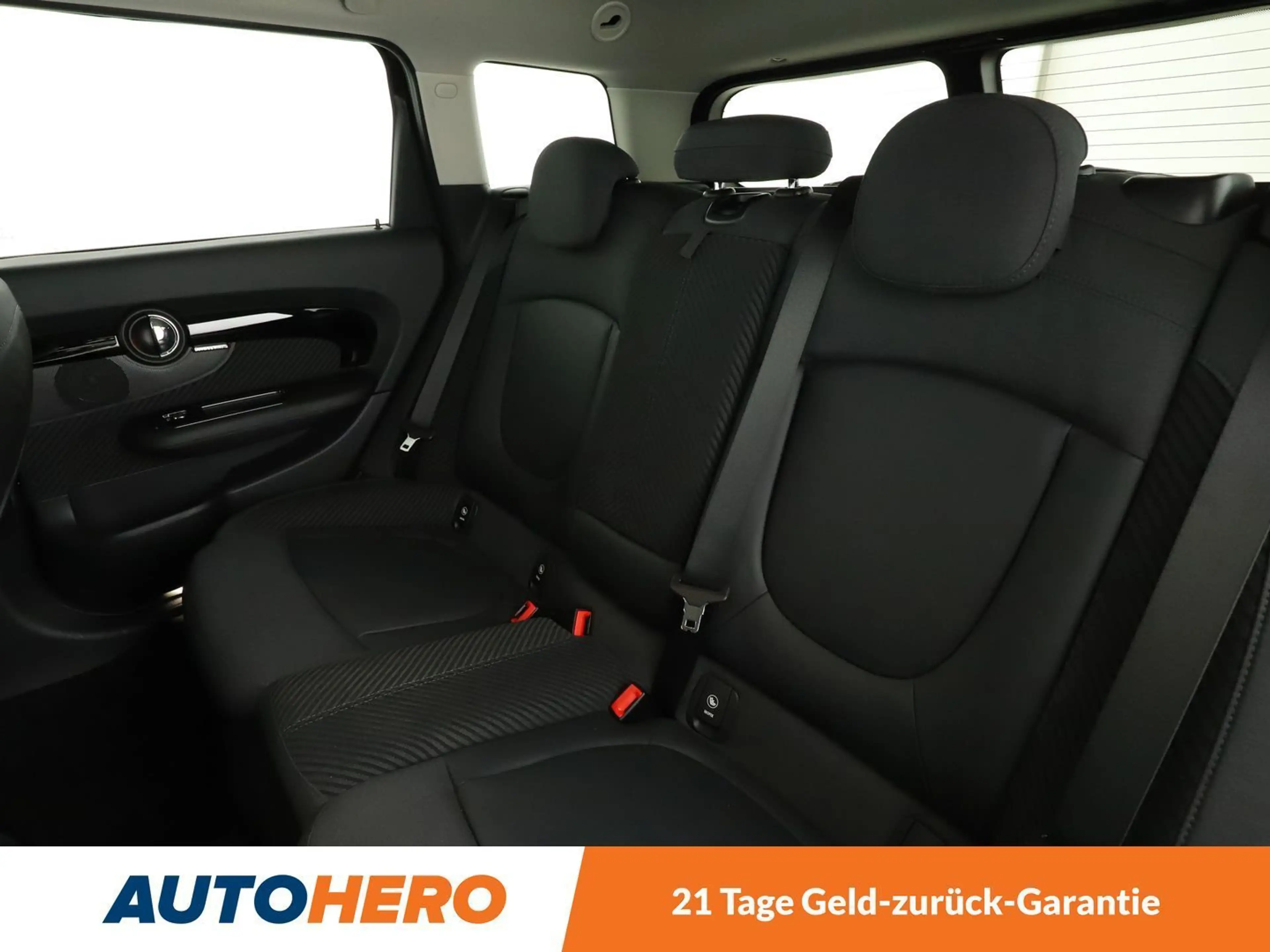 MINI Cooper SD Clubman Cooper SD Aut.*NAVI*ACC*CAM*PDC*SHZ*LIM* — photo 14
