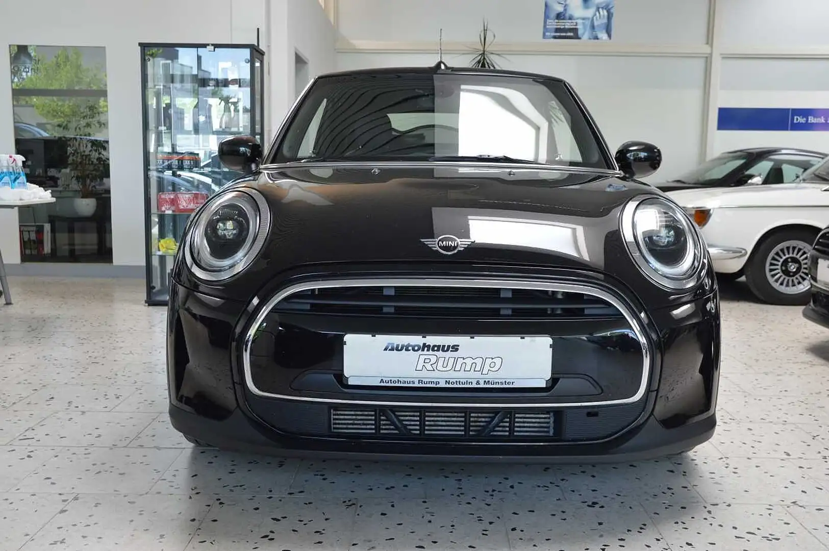 MINI CABRIO Mini One Чёрный - 2
