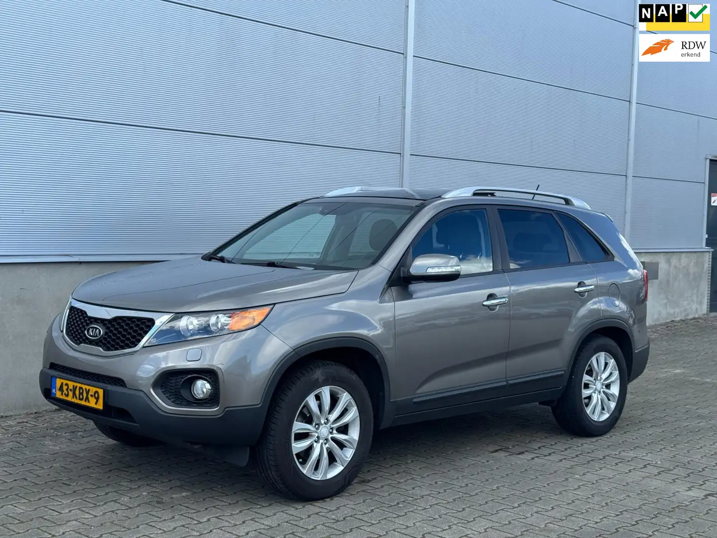 Kia Sorento 2.4 X-clusive CLIMA|NAVI|PANO|CRUISE|LEER|NAP| Grijs - 1