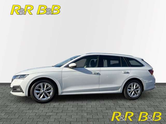 Skoda Octavia Combi 1.5 First Edition NAVI SITZHEIZUNG RüCKFAHRK