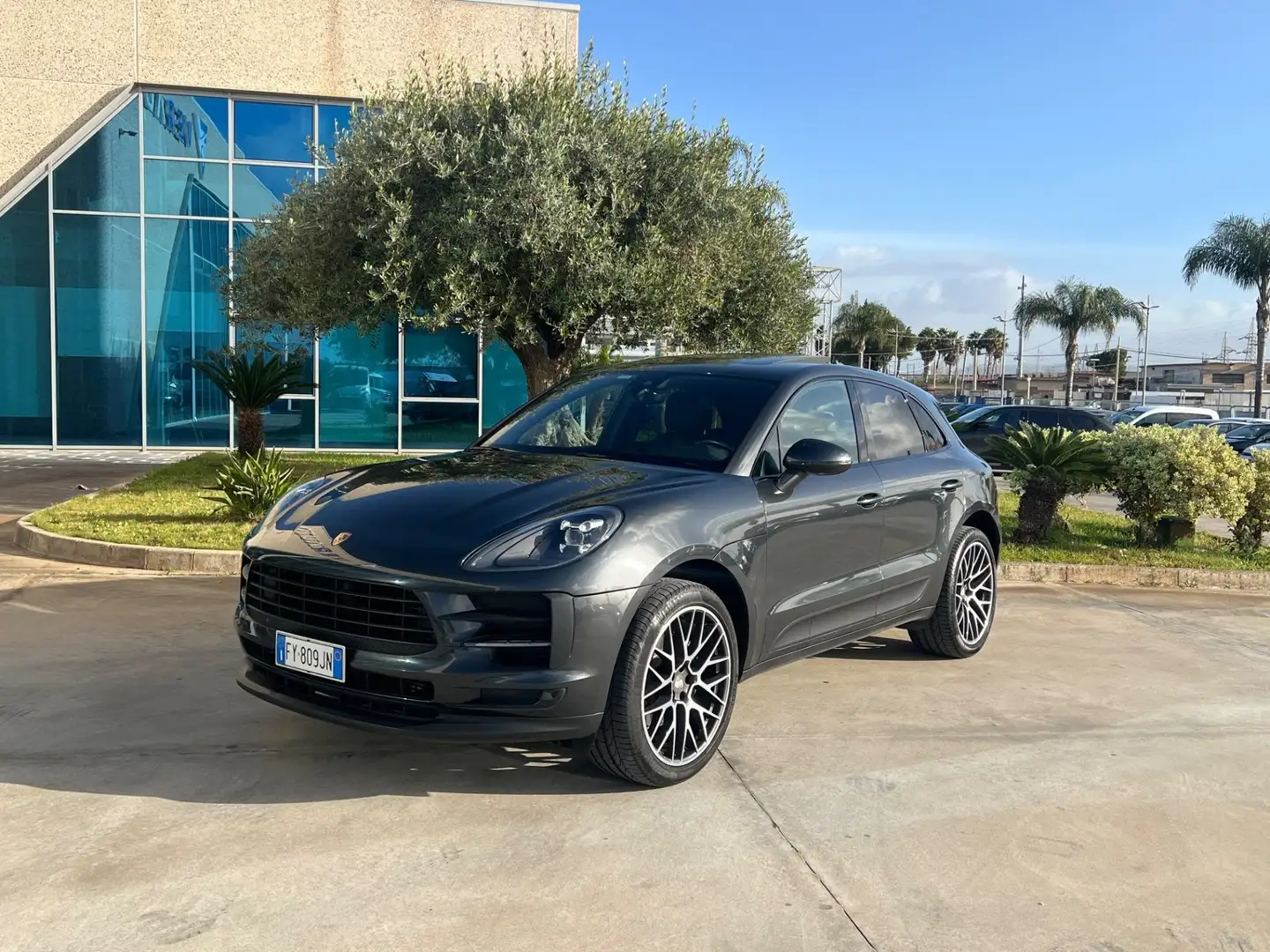 Porsche Macan 2.0 245cv pdk Grau - 1