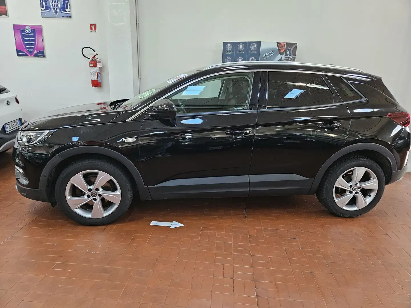 Opel Grandland 1.2 Turbo 12V 130 CV Start&Stop aut. Ultimate Nero - 2