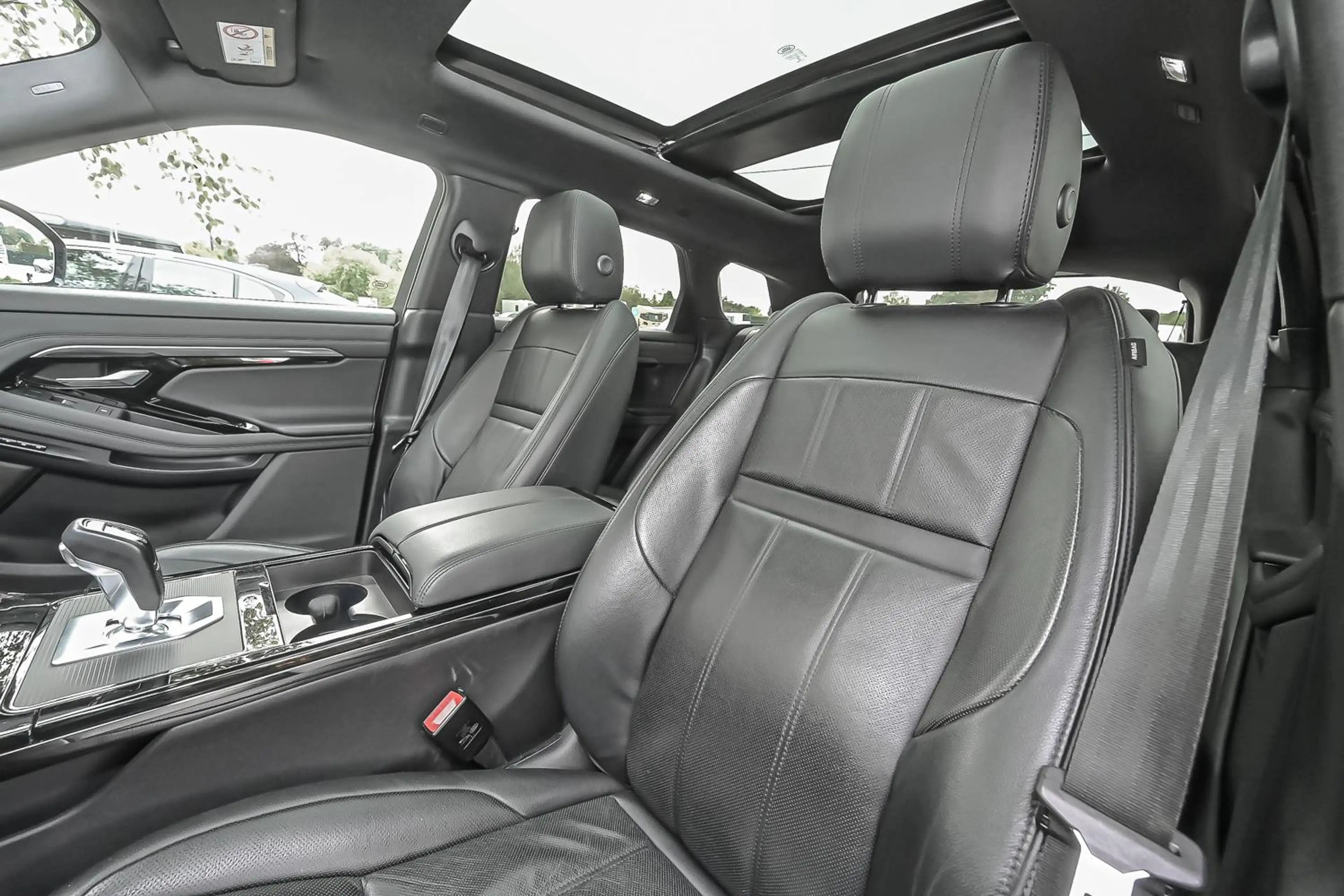 Land Rover Range Rover Evoque D150 R-Dynamic S AWD Auto. 20.5MY — photo 6