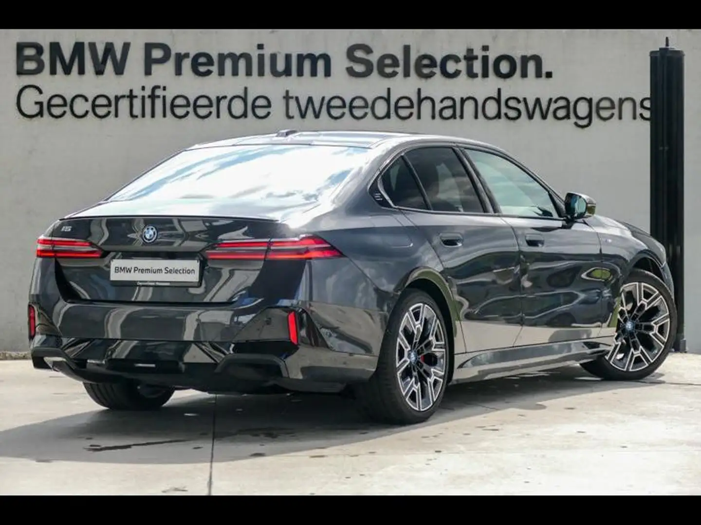 BMW i5 eDrive40 M Sport PRO Gris - 2