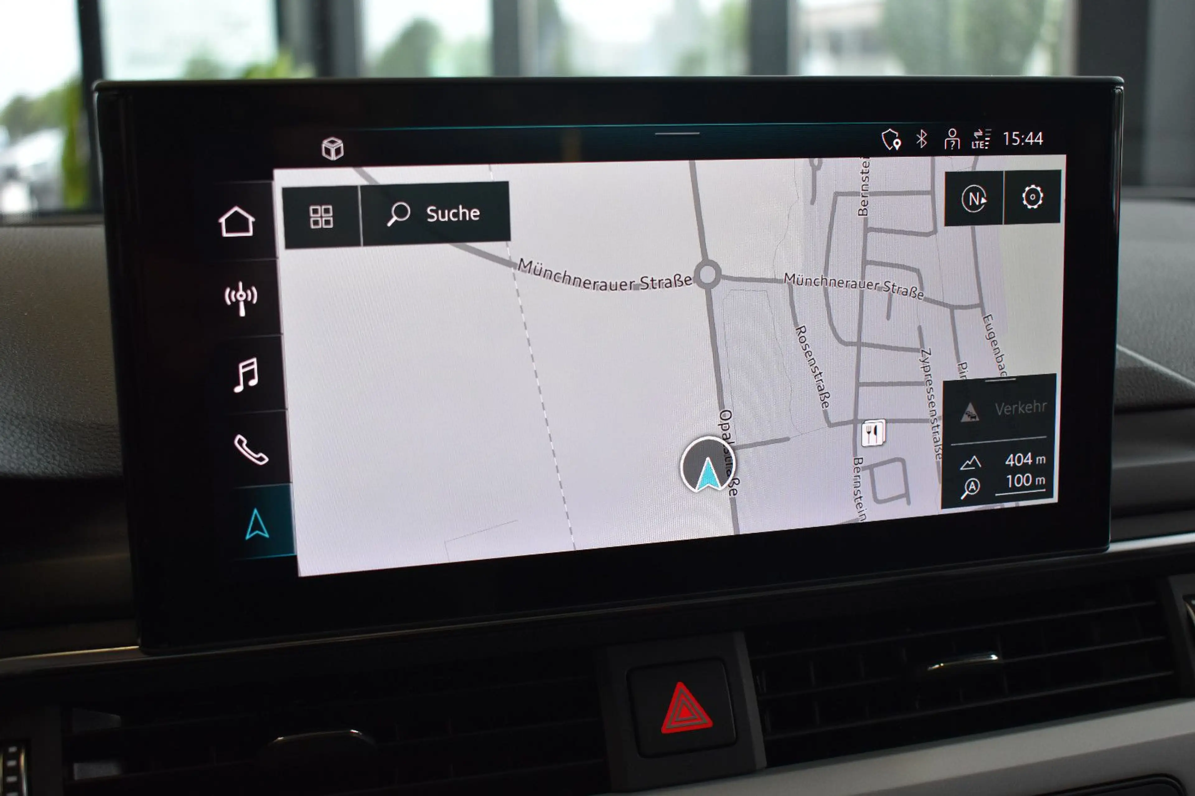 Audi A4 30TDI Avant S-tronic LED~Navi3D~PDC~DAB — photo 14