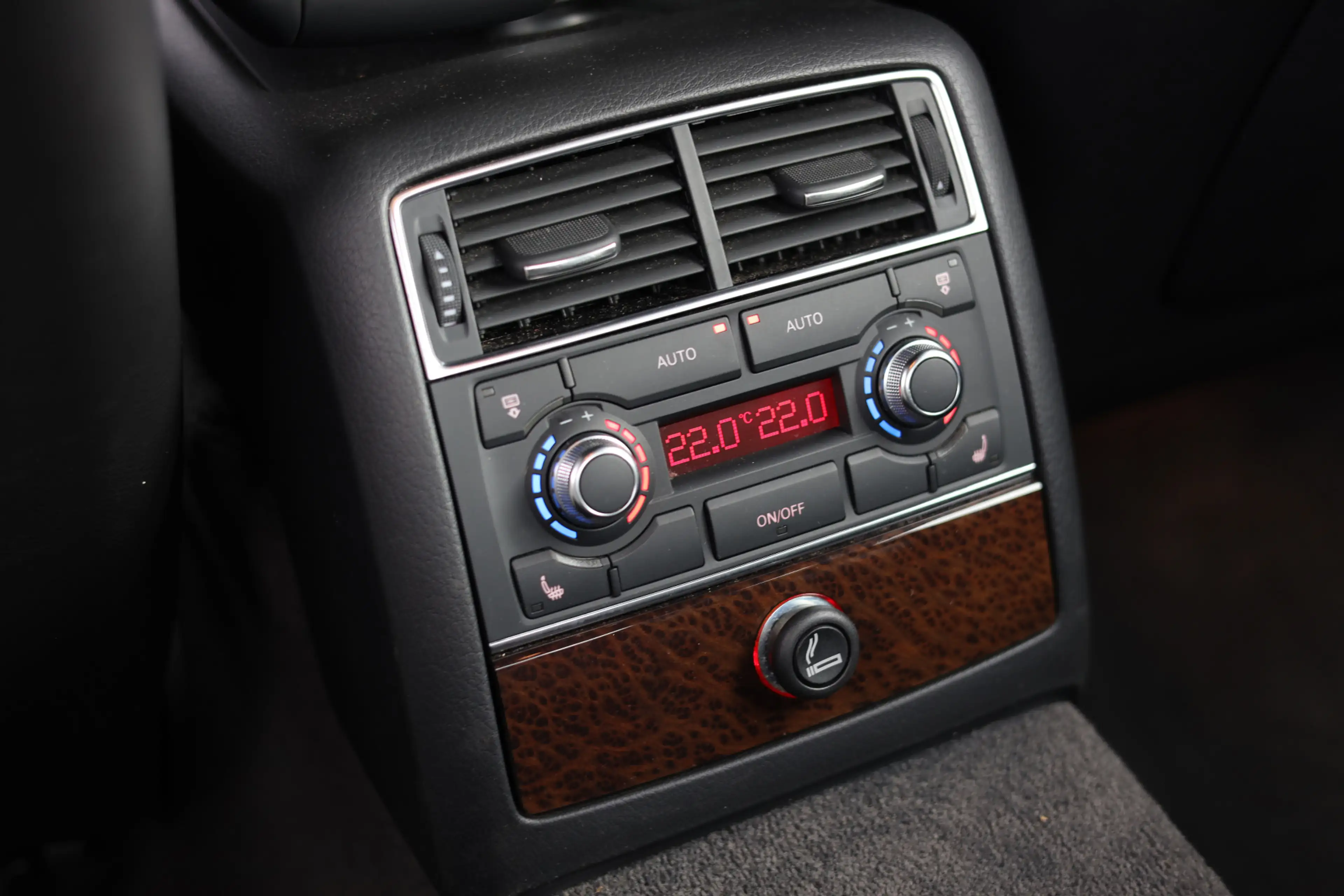 Audi A8 2.8 FSIe I LEDER I ACC I NAVI I 19 INCH — photo 14