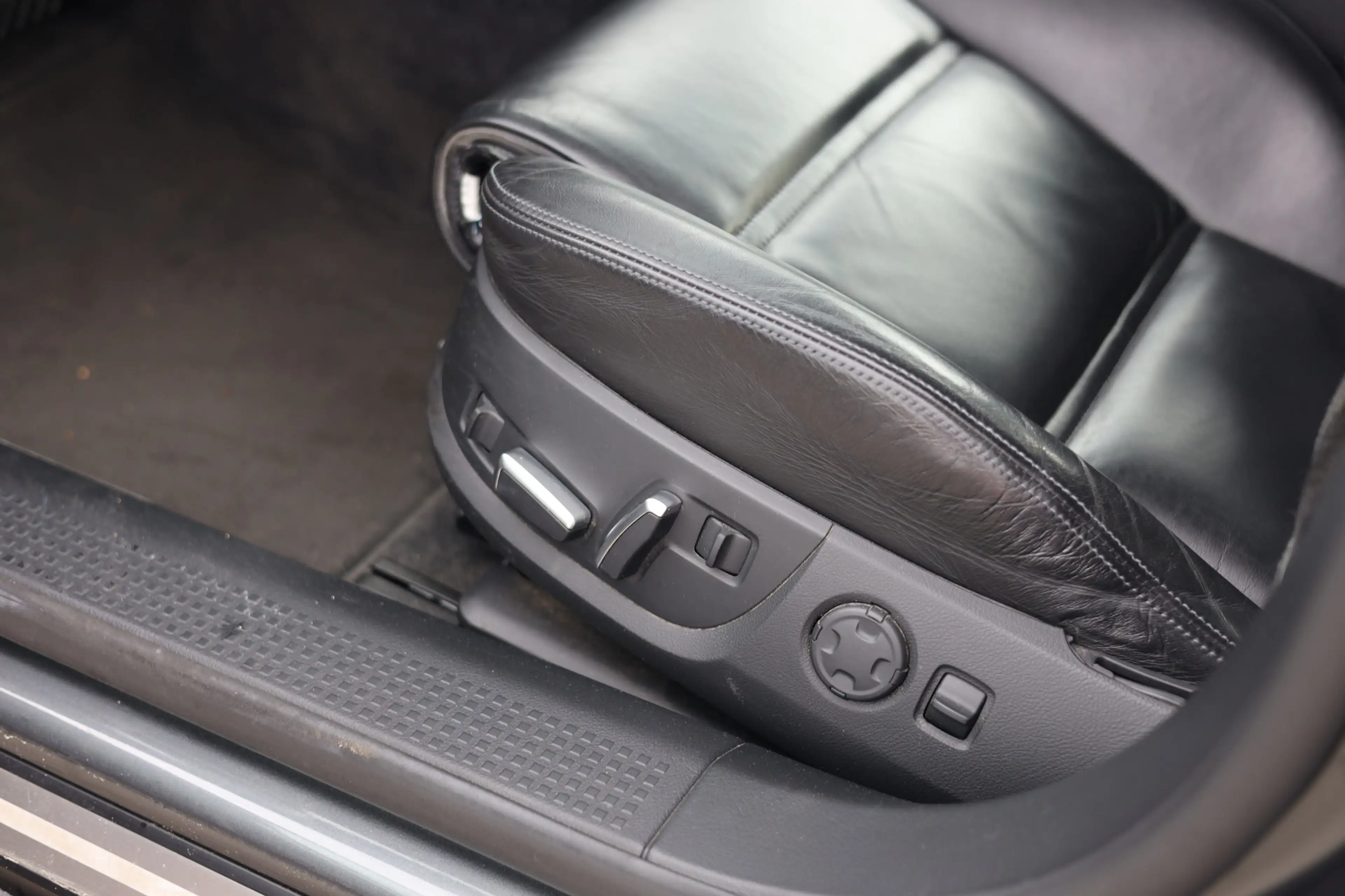 Audi A8 2.8 FSIe I LEDER I ACC I NAVI I 19 INCH — photo 11