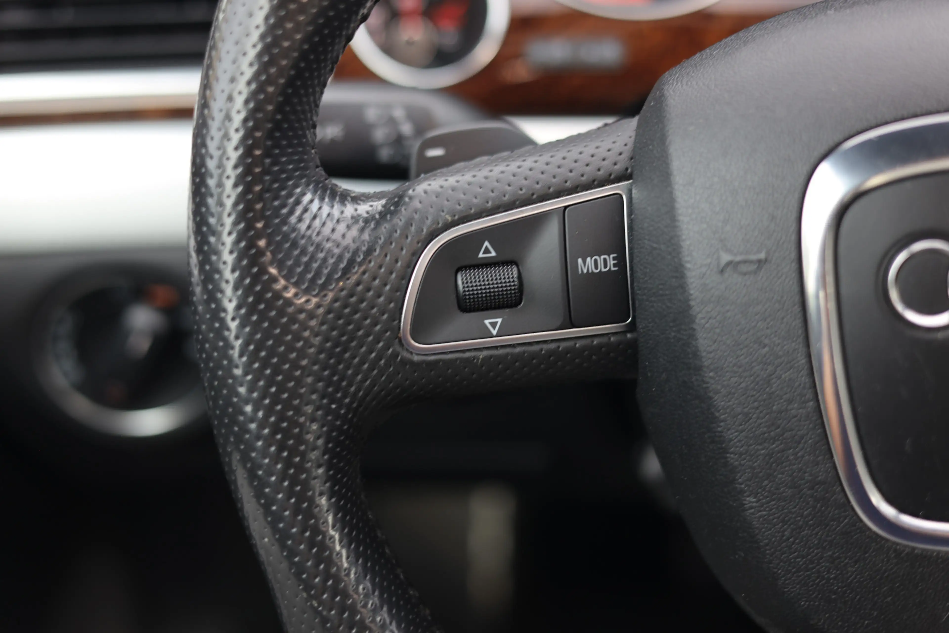 Audi A8 2.8 FSIe I LEDER I ACC I NAVI I 19 INCH — photo 21
