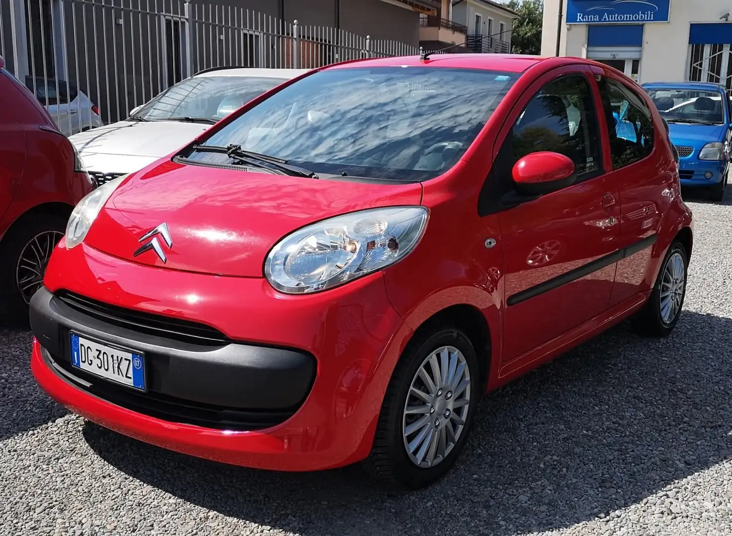 Citroen C1 5 porte 1.0  Clima/Servo/airbags Rojo - 1