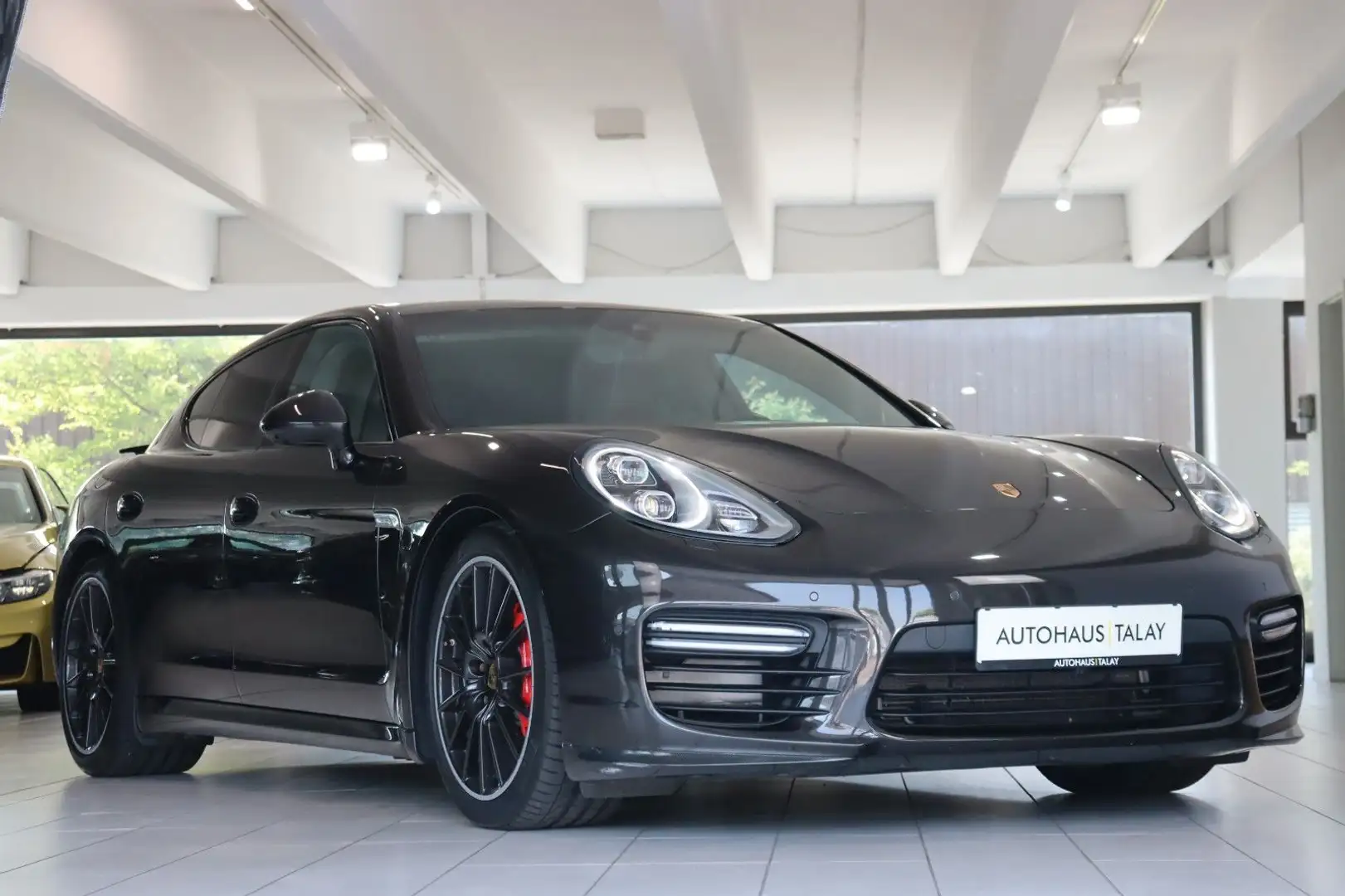 Porsche Panamera 4.8 GTS Chrono Carbon PDLS+ PDCC Gris - 1