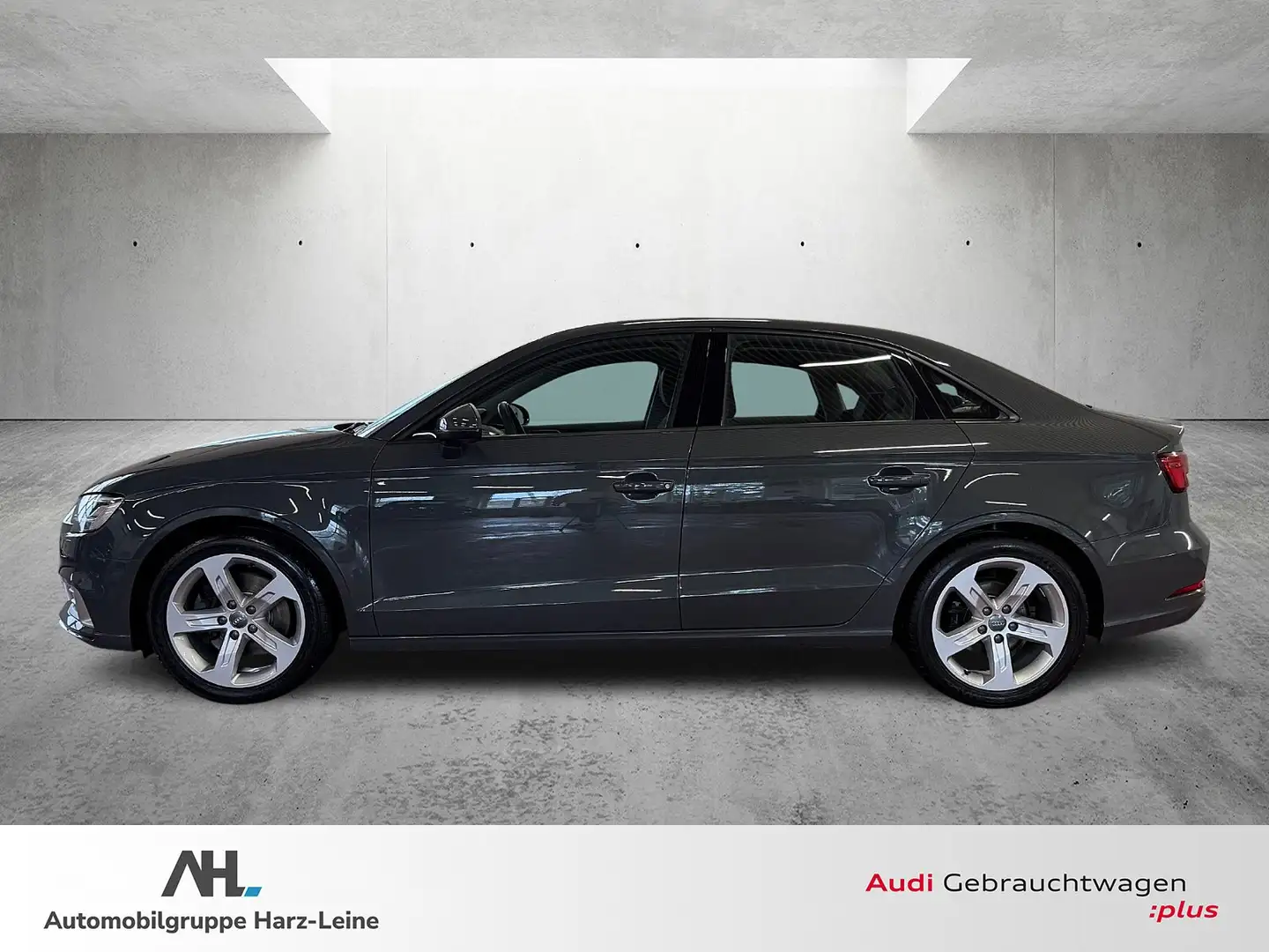 Audi A3 Limousine 2.0 TFSI Sport S-tronic LED PDC hinten S Grau - 2