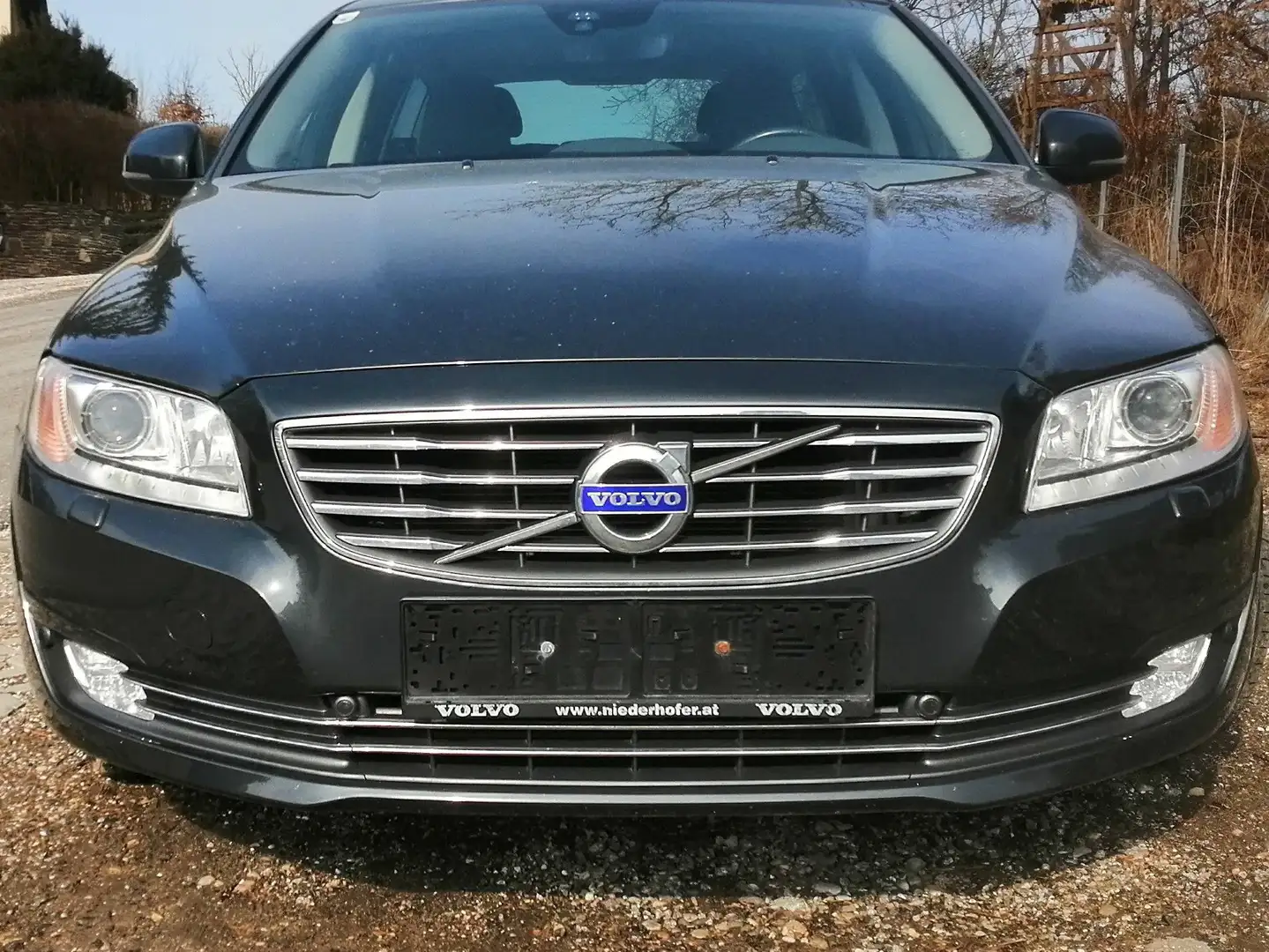 Volvo V70 V70 D3 Kinetic Geartronic Kinetic Schwarz - 1