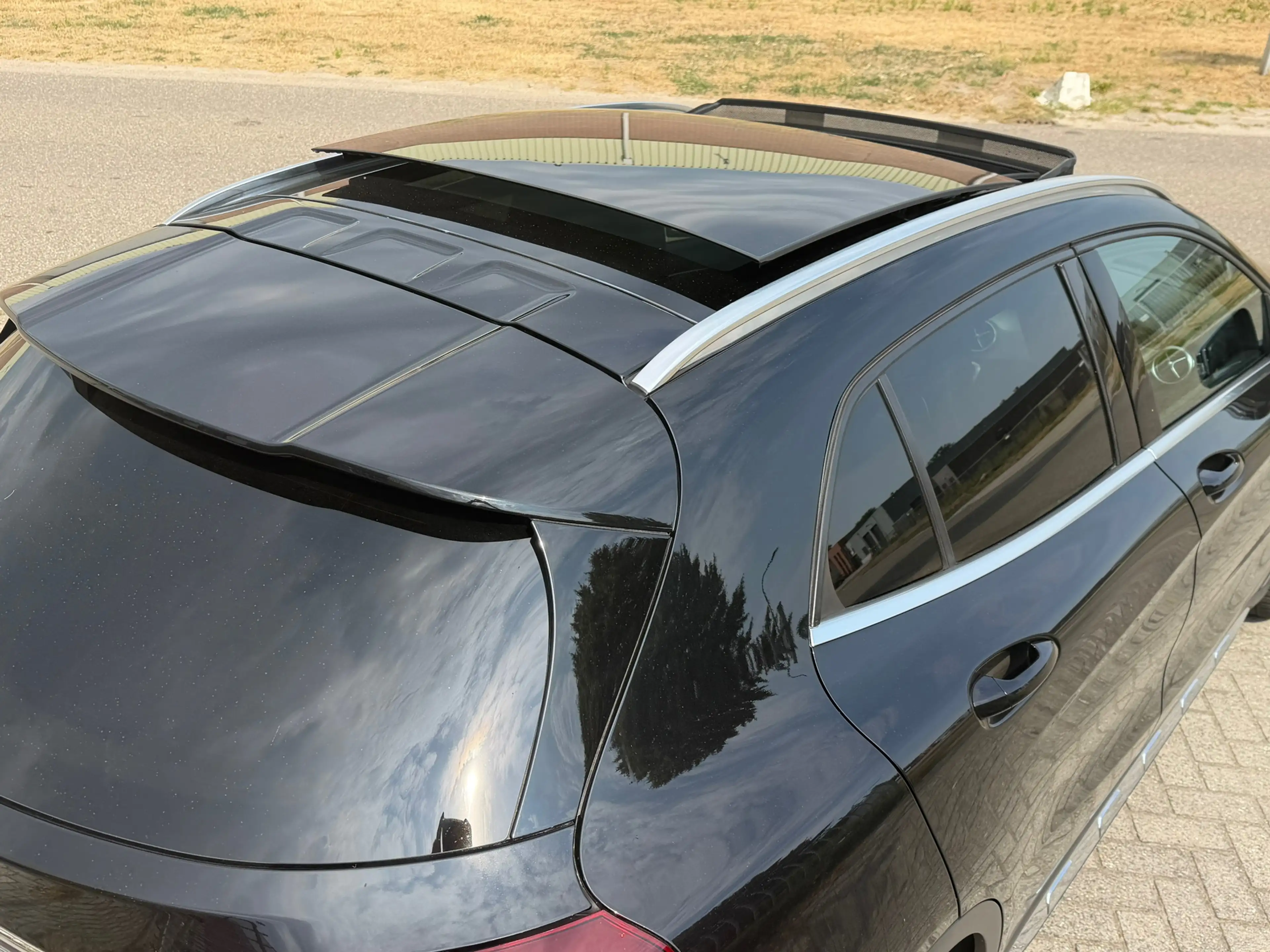 Mercedes-Benz GLA 250 4Matic Premium Plus AMG 211PK! Pano l Sfeerver l C — photo 50