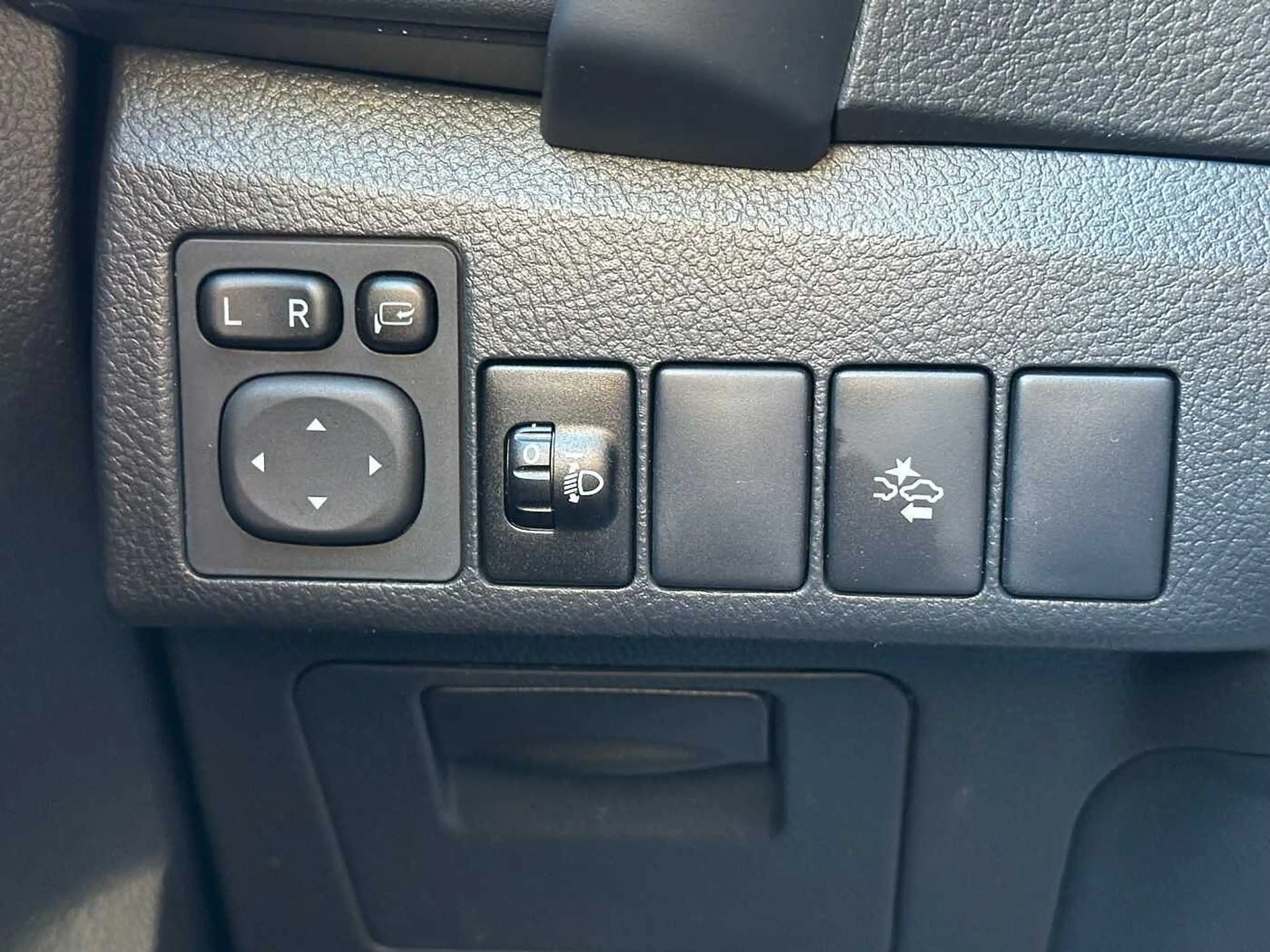 Toyota Auris 1.2 Turbo - Keyfree, CAM, SHZ, BT ... - — photo 14