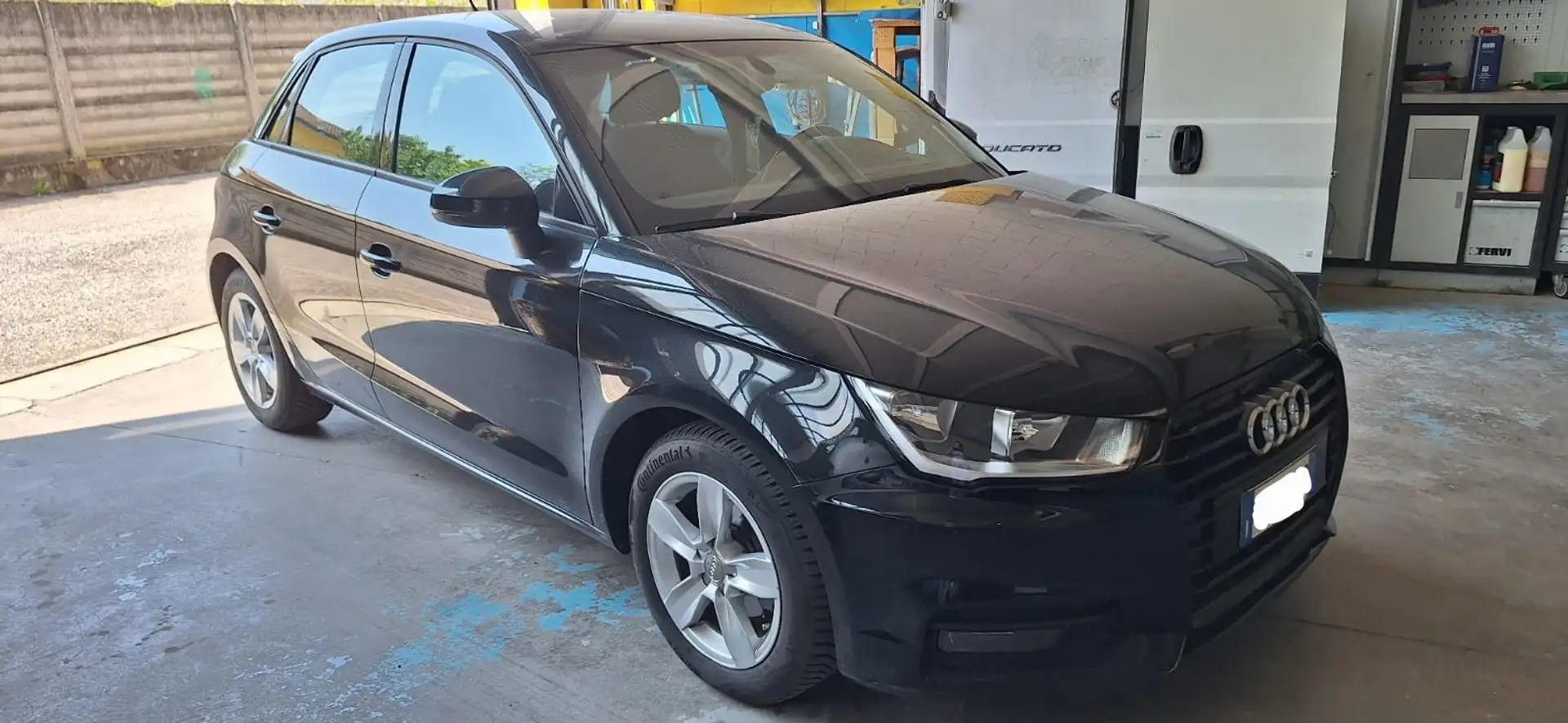 Audi A1 1.4 TDI Sportback MMI Bluetooth OK Neopatentati Nero - 2