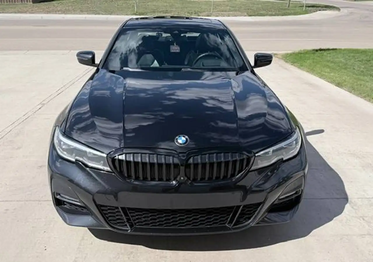 BMW 3 Series снимка BMW 3 Series