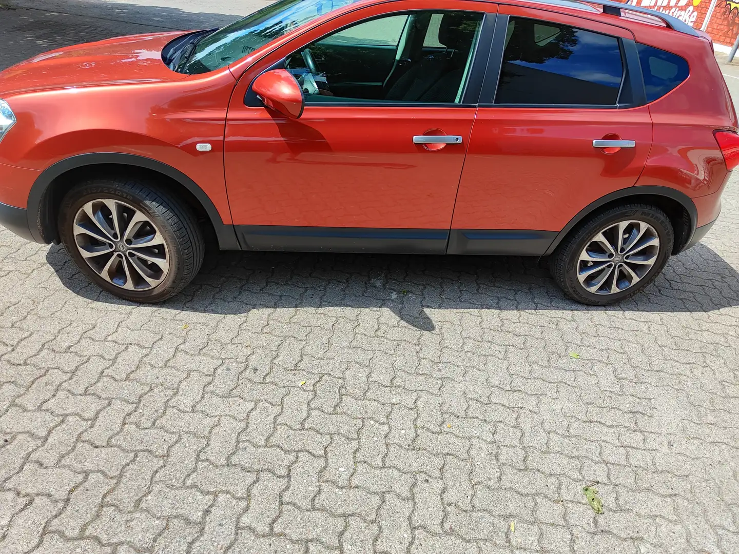 Nissan Qashqai Qashqai 2.0 CVTI-Way Orange - 2