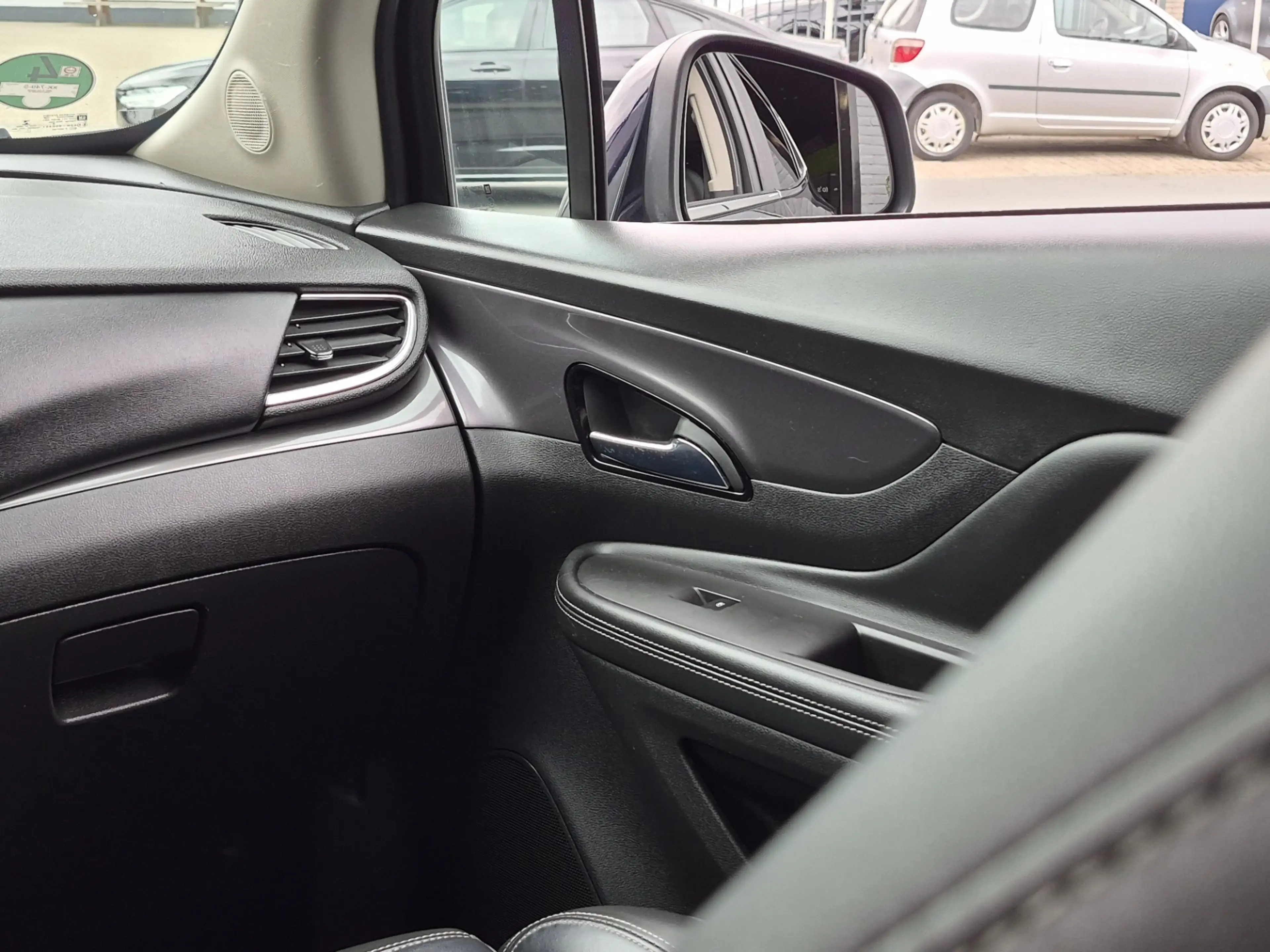 Opel Mokka X 1.4 Turbo Bi-Fuel Innovation|Camera|Cruise|APK — photo 30