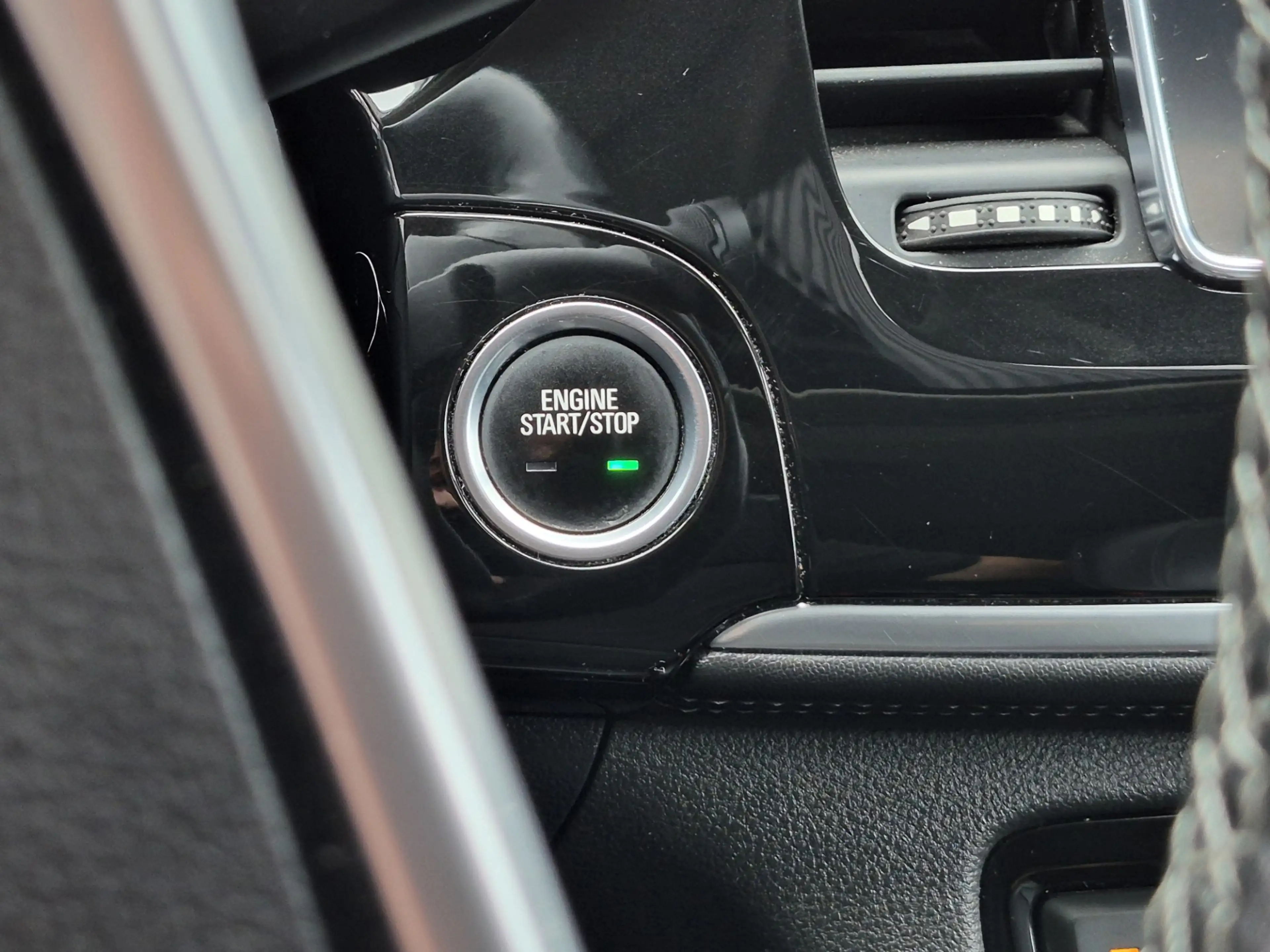 Opel Mokka X 1.4 Turbo Bi-Fuel Innovation|Camera|Cruise|APK — photo 18