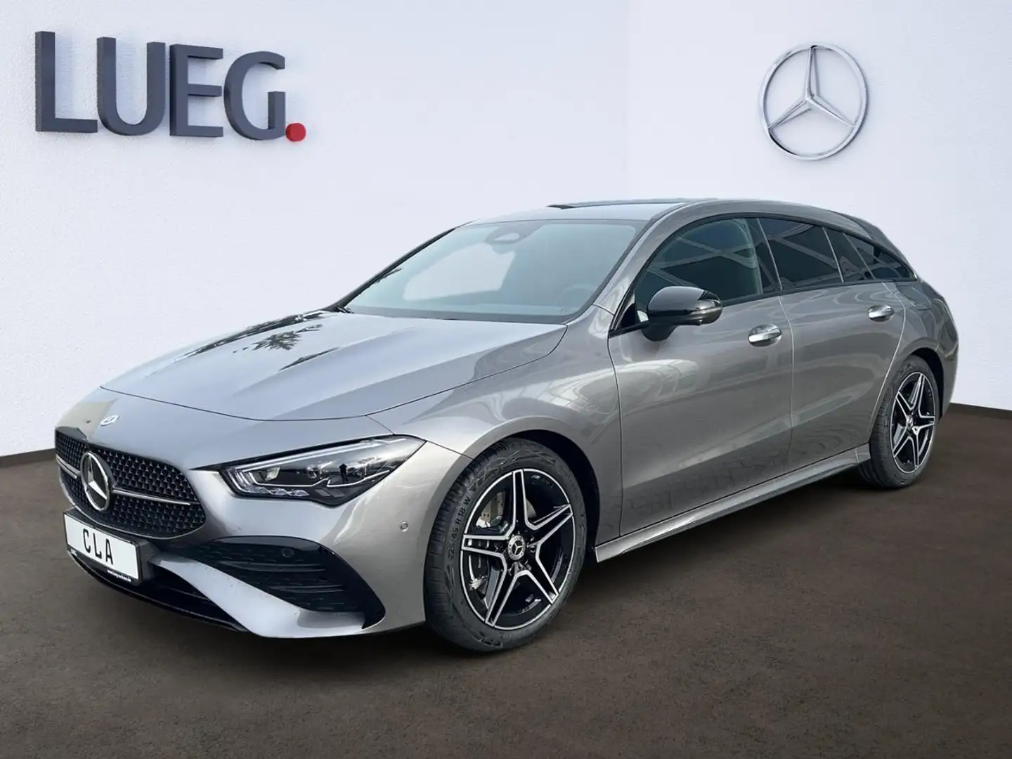 Mercedes-Benz CLA 200 Shooting Brake AMG-EDITION+NIGHT+AHK Šedá - 2
