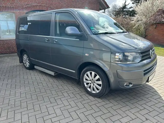 Volkswagen T5 Mulitvan Behindertenumbau