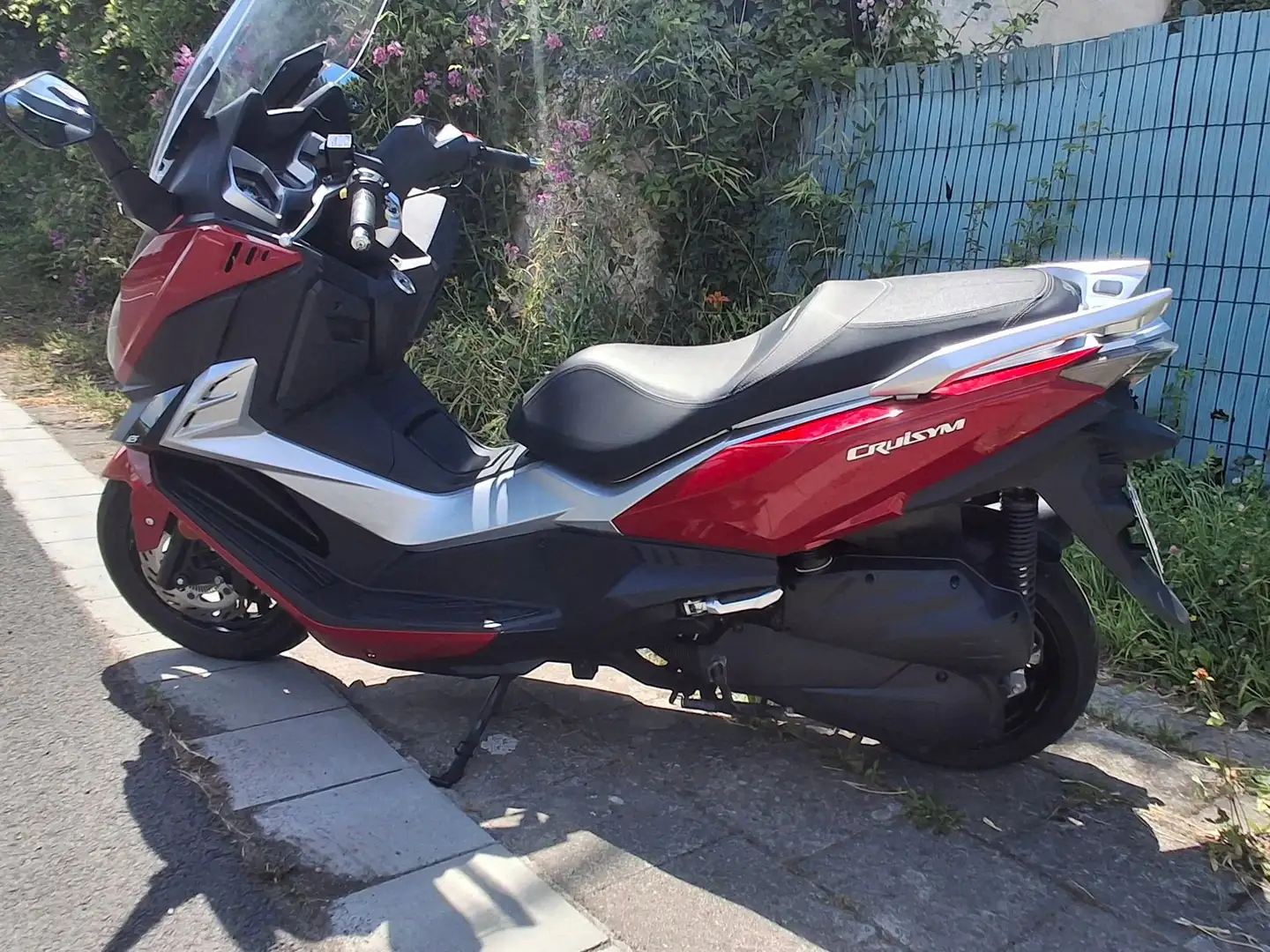 SYM Cruisym 125 Rood - 2