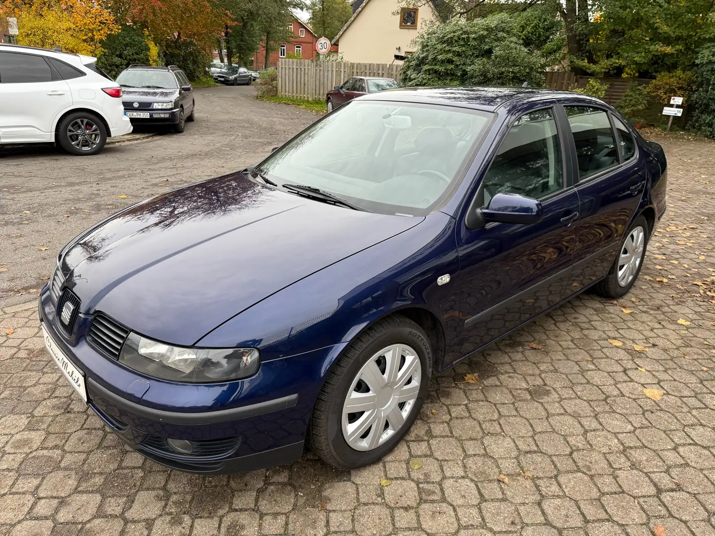 SEAT Toledo 2.3 V5 20V *nur 108 TKM*1.Hand*Scheckheft*HU neu* Azul - 2