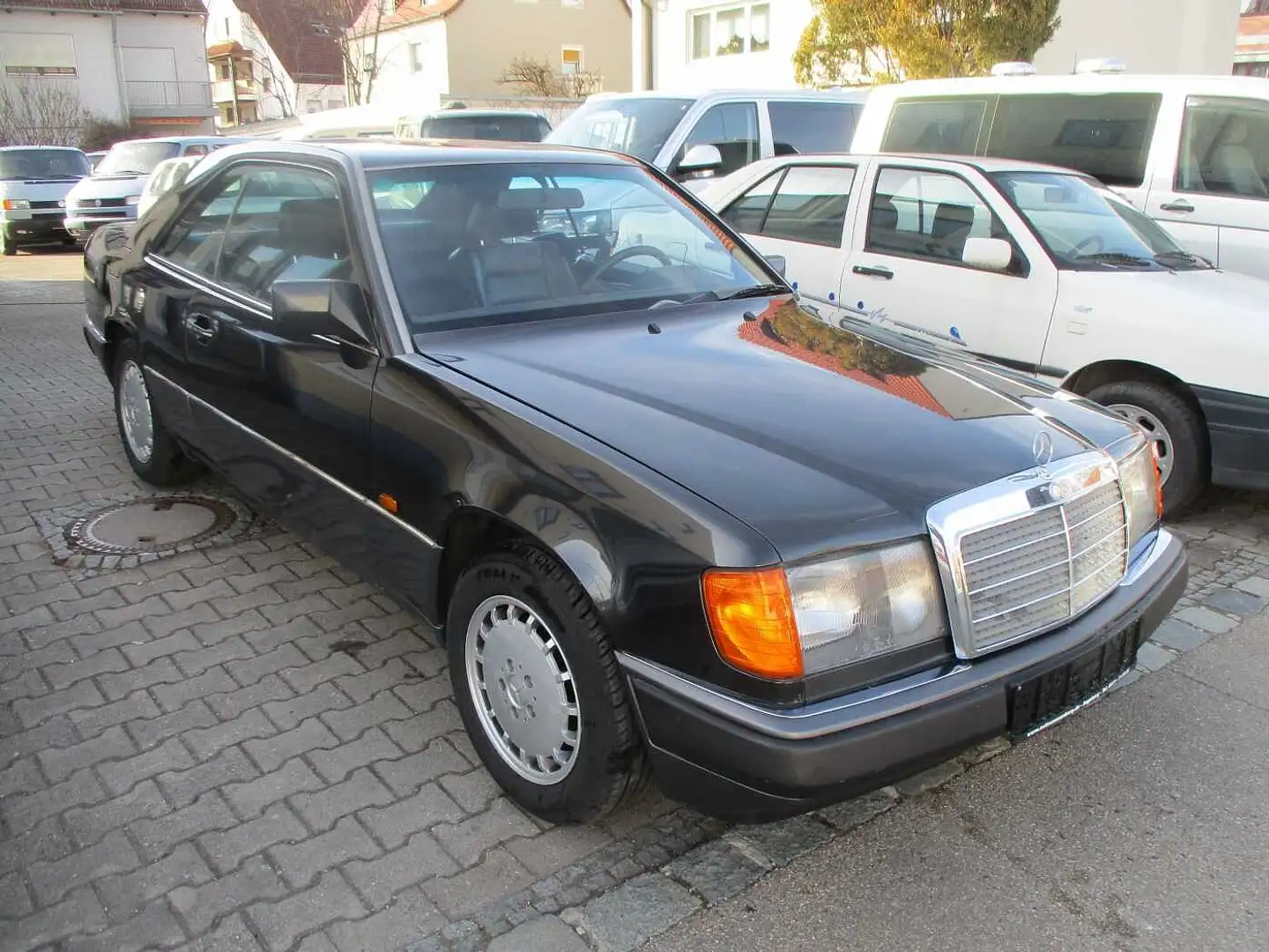 Mercedes-Benz E 200 E-Klasse 200CE, W124, Leder, Klima Negru - 2